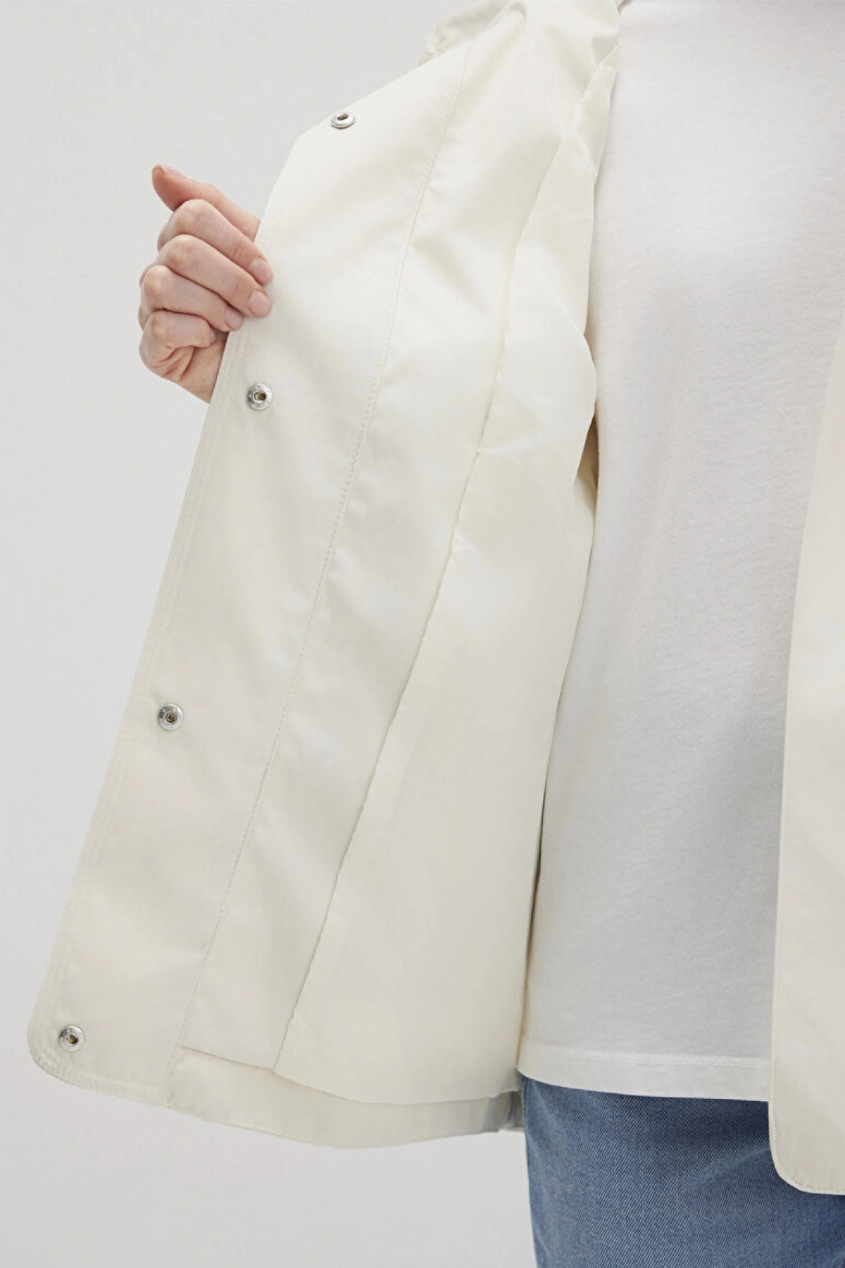 Kapüşonlu Ekru Ceket