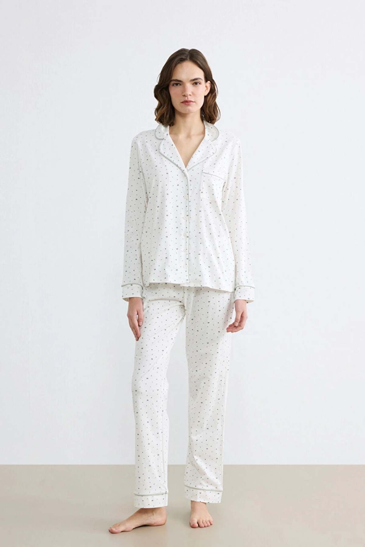 LCW DREAM Ekru Gömlek Yaka Çiçekli Kadın Pijama Takım