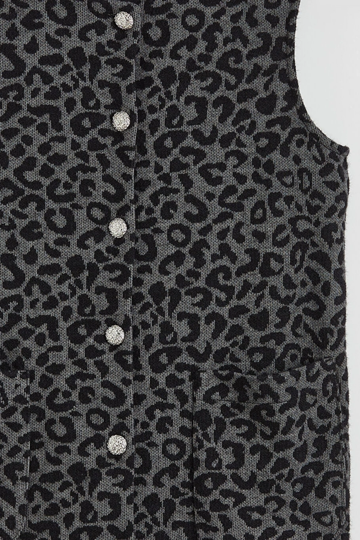 LCW Grace Siyah Bisiklet Yaka Leopar Desenli Kadın Yelek