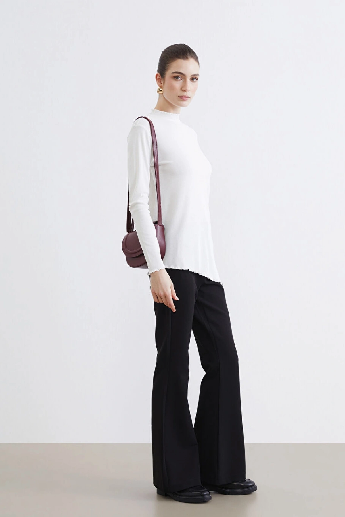 LCW Modest Siyah Beli Lastikli Ispanyol Paça Kadın Pantolon