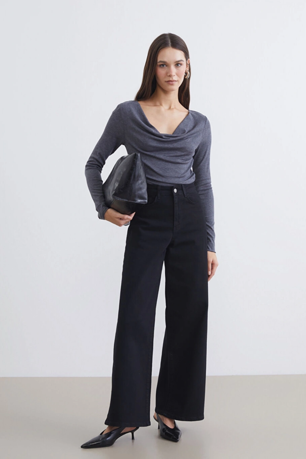 LCW Vision Antrasit Dökümlü Yaka Büzgülü Bluz