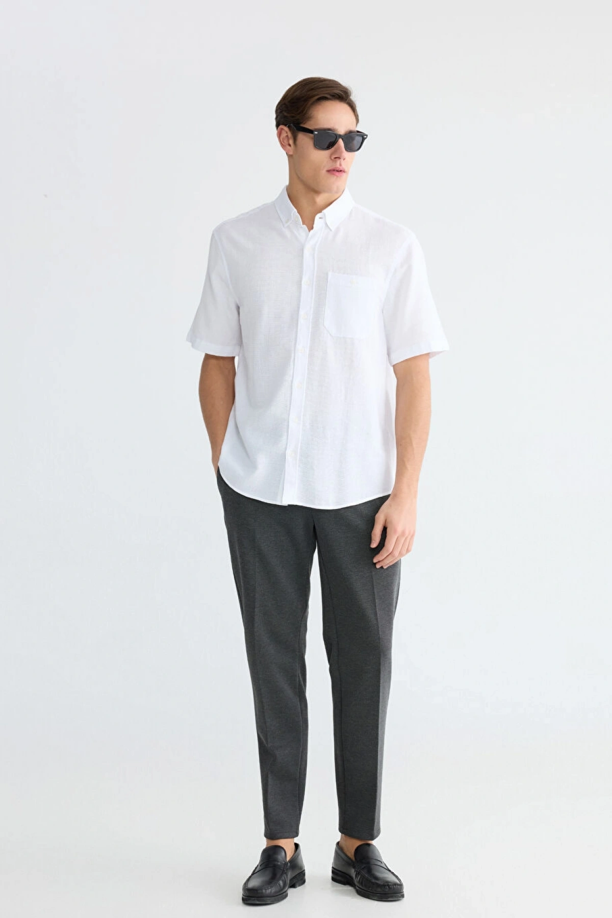 LCWAIKIKI Classic Beyaz Regular Fit Poplin Erkek Gömlek