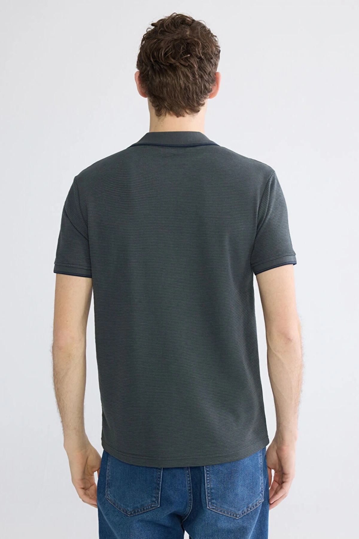 LCWAIKIKI Classic Antrasit Polo Yaka Erkek Dokulu Tişört