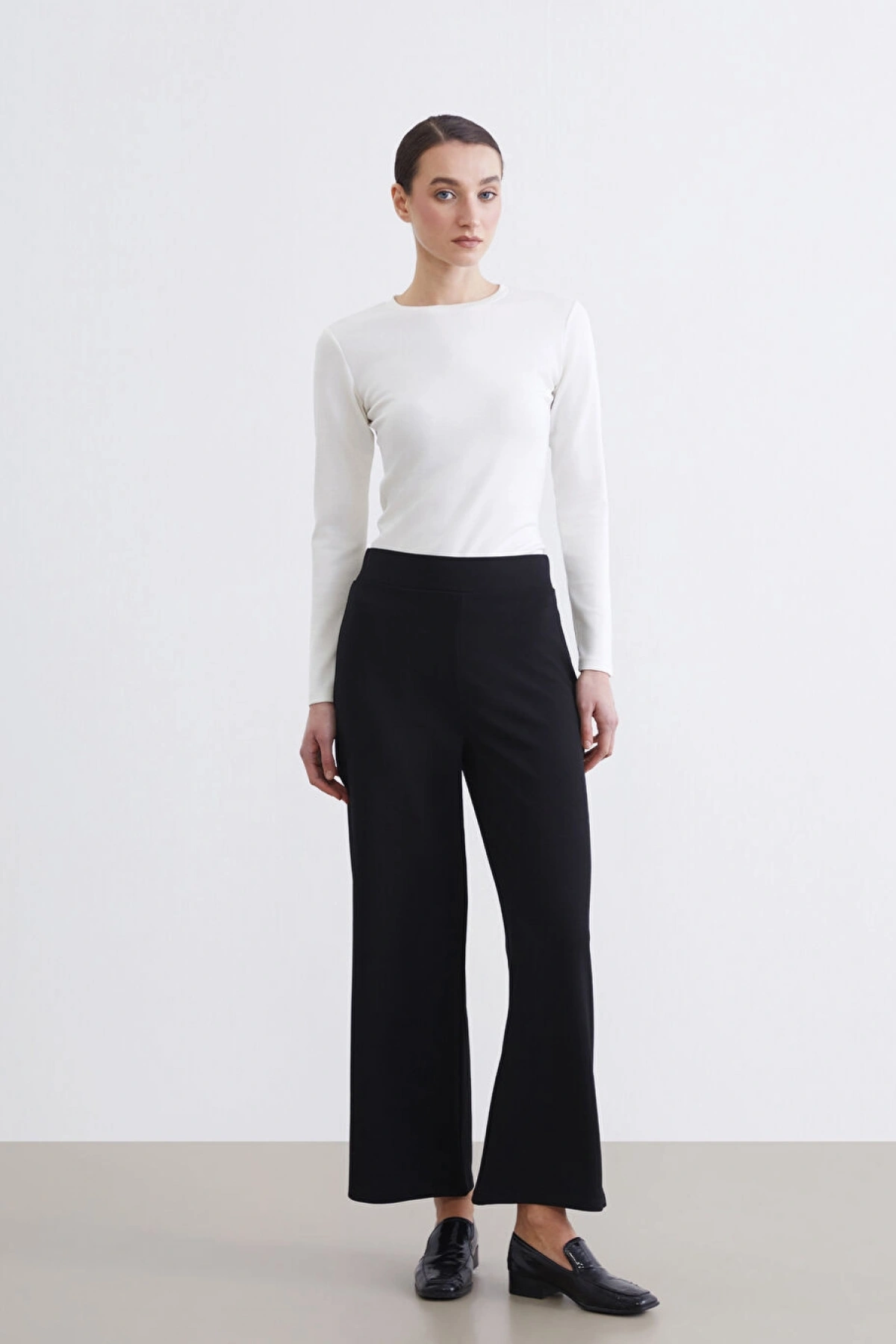 LCW Modest Siyah Beli Lastikli Geniş Paça Kadın Pantolon