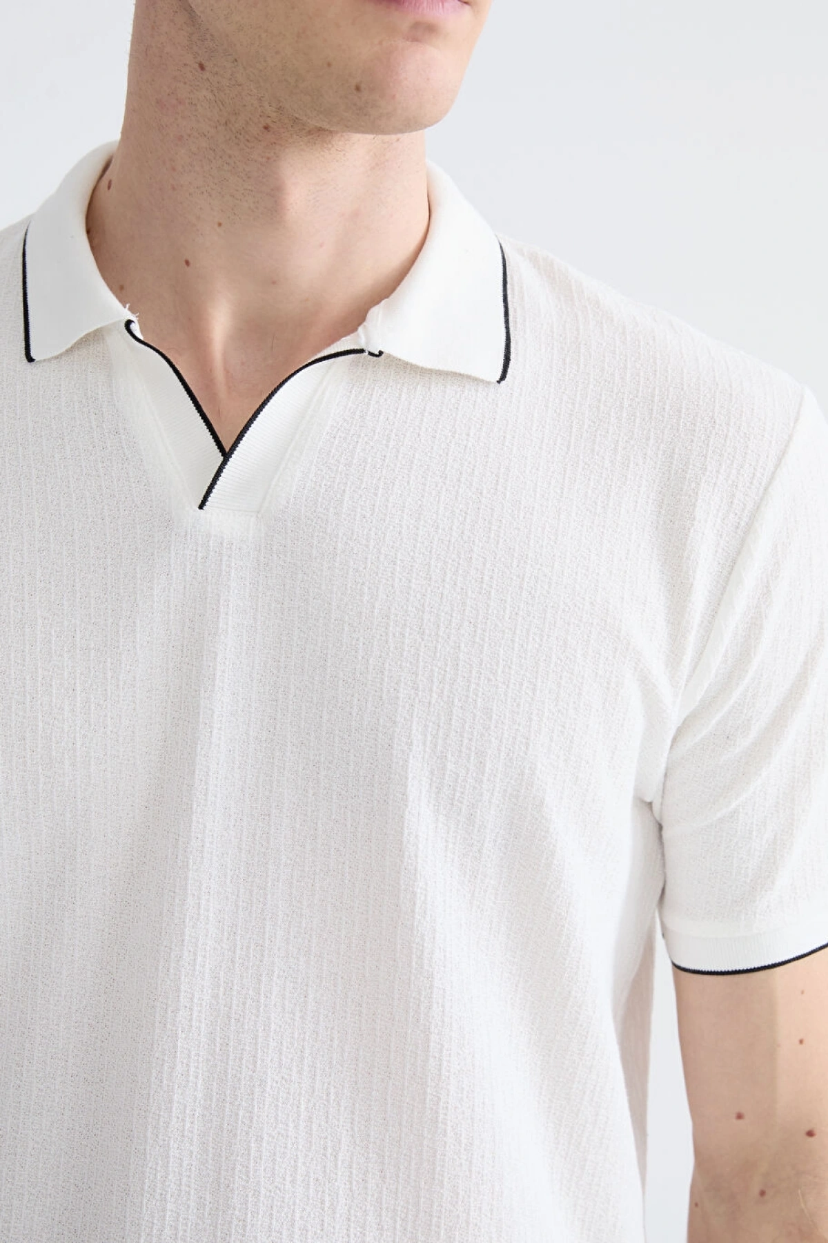 LCWAIKIKI Classic Ekru Polo Yaka Erkek Tişört