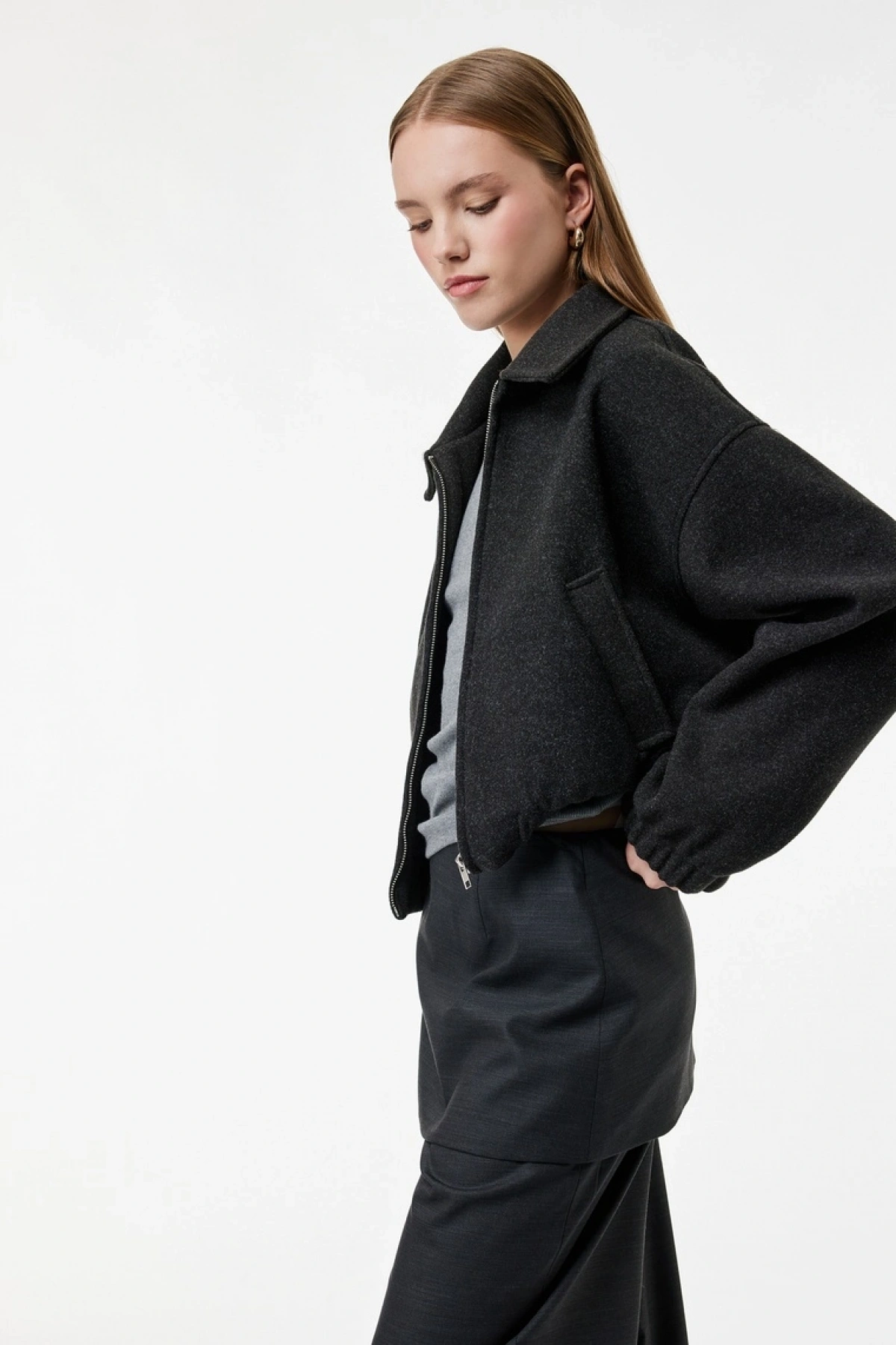 Uzun Kollu Cepli Fermuarlı Crop Bomber Ceket