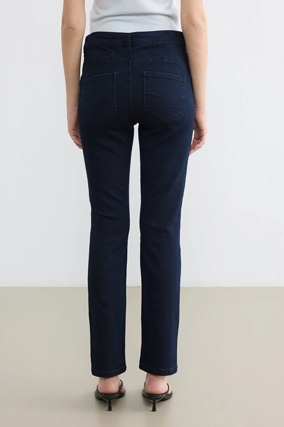 LCWAIKIKI Classic Siyah Slim Fit Kadın Jean Pantolon