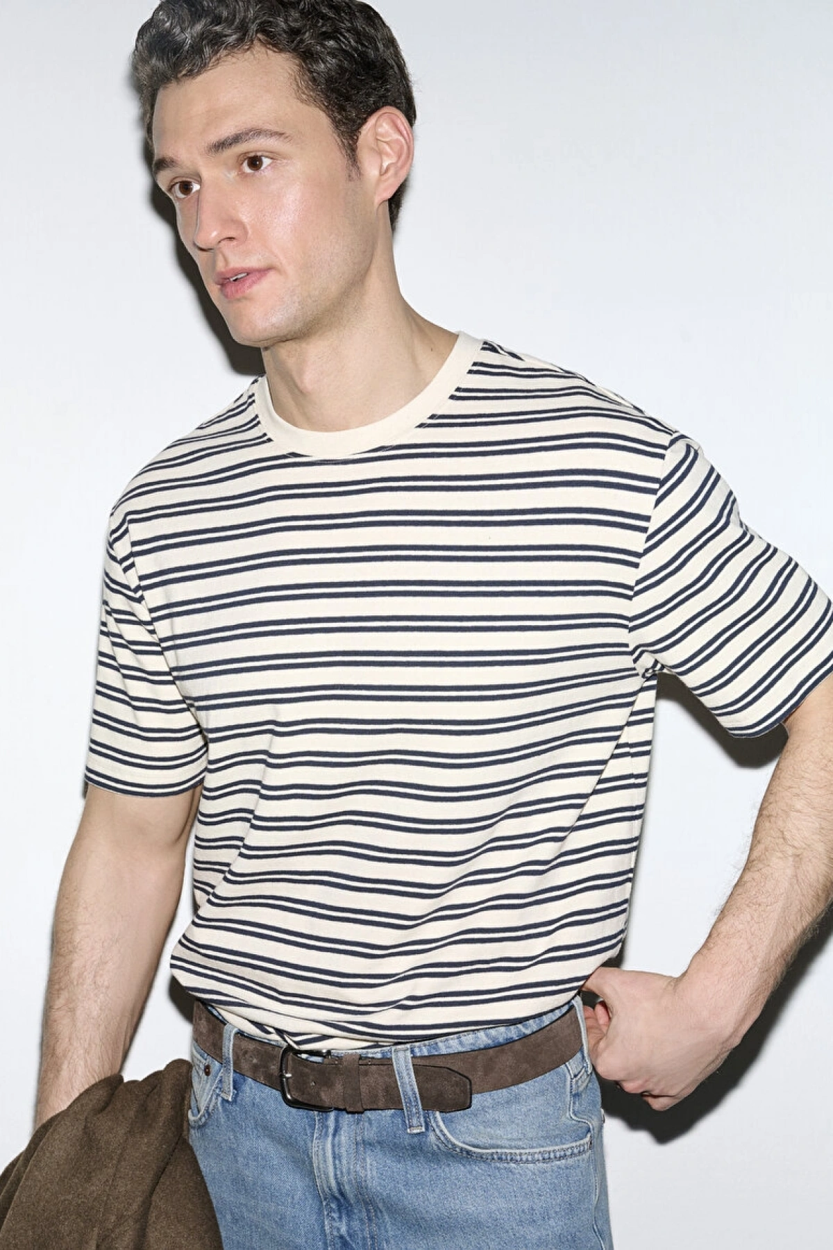 Lacivert Çizgili Ekru Tişört