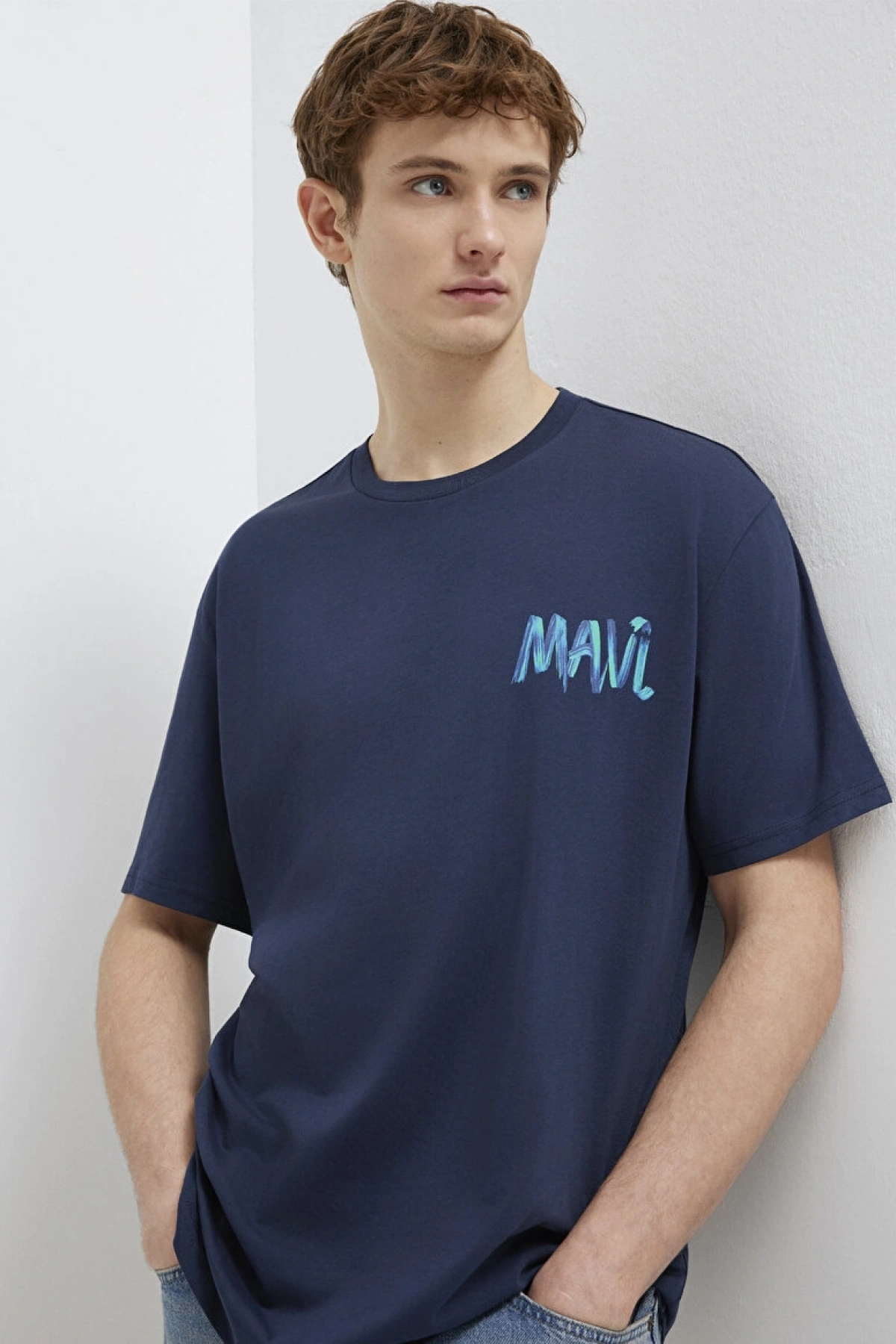 Mavi Baskılı Lacivert Tişört