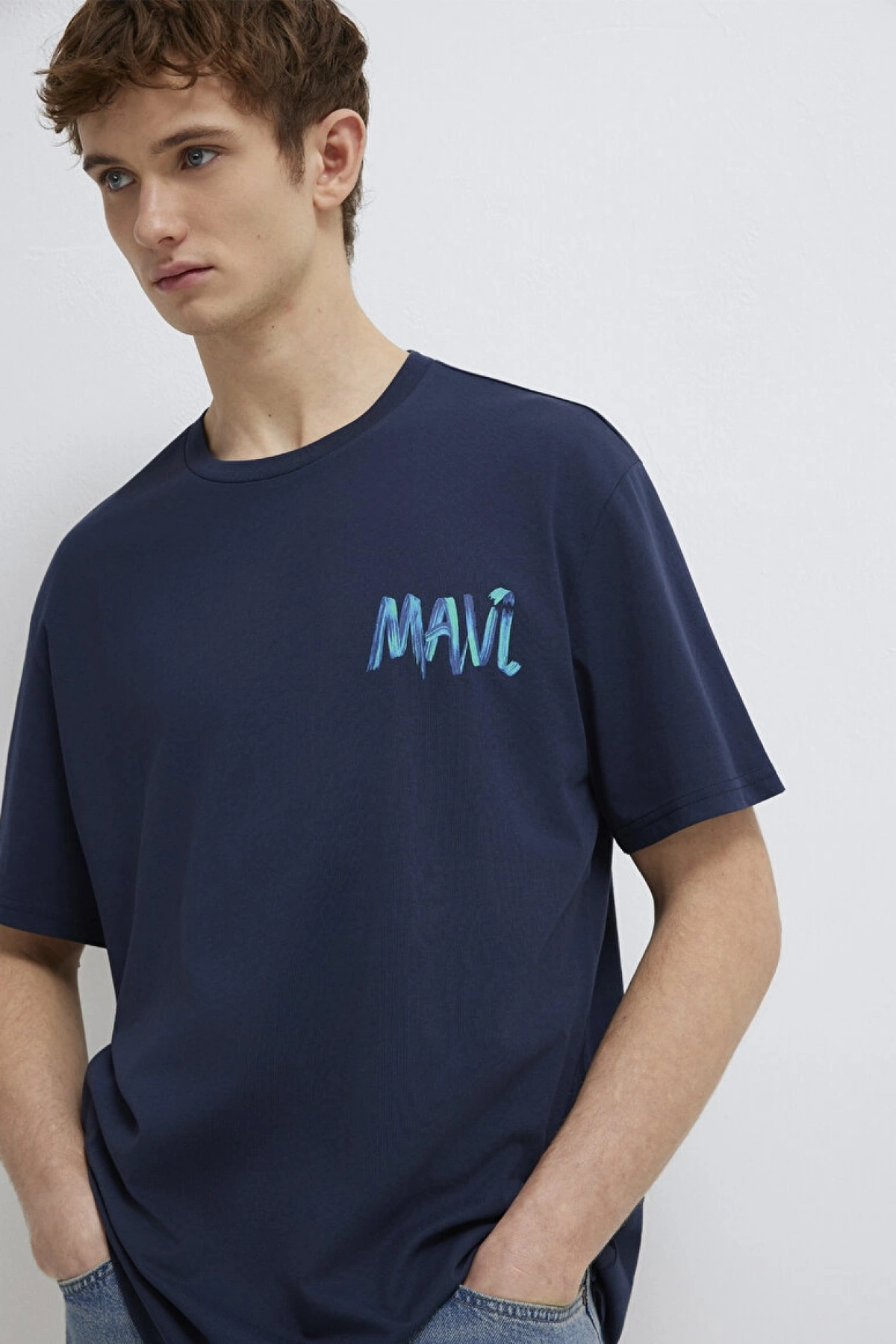 Mavi Baskılı Lacivert Tişört