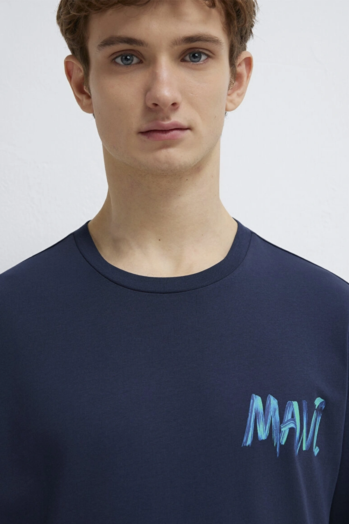Mavi Baskılı Lacivert Tişört