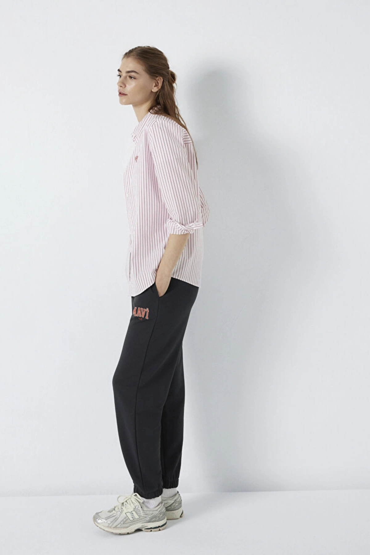 Mavi Logo Baskılı Antrasit Eşofman Altı