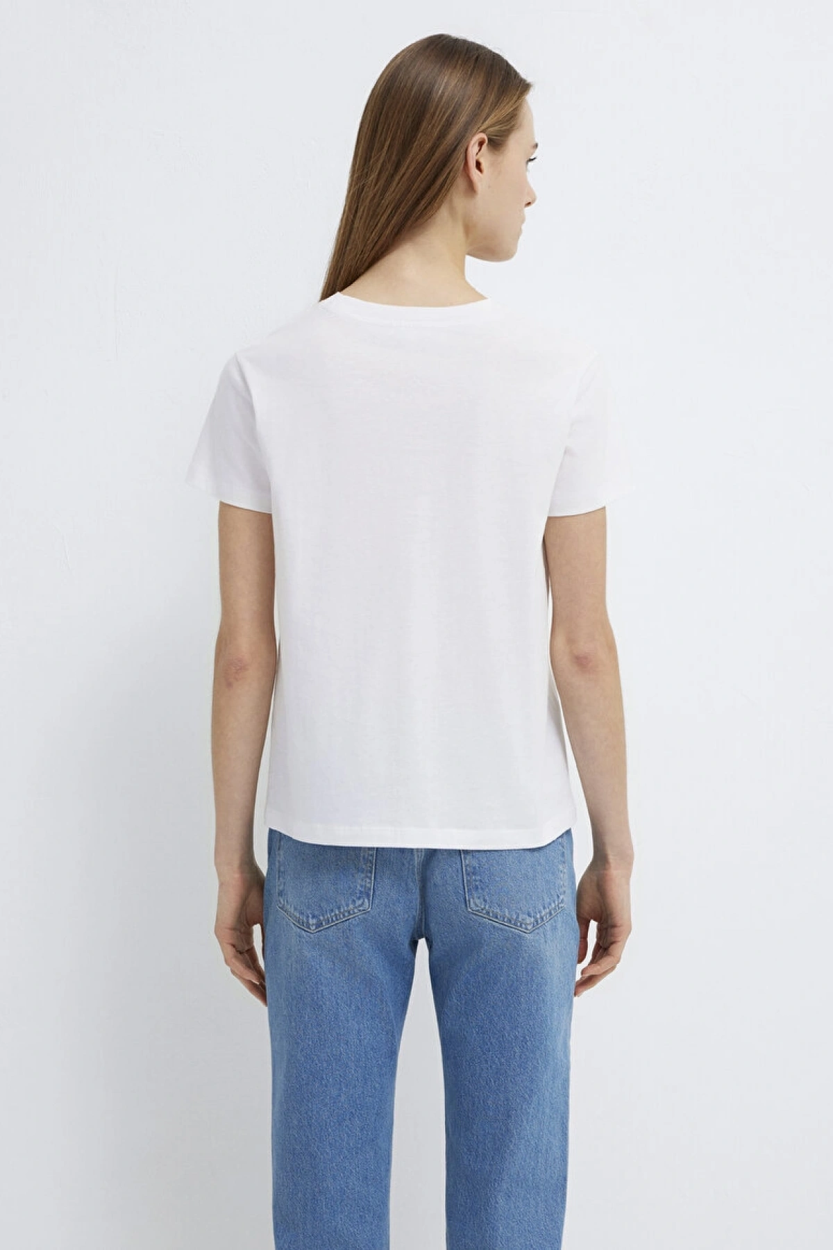 Mavi Kedi Baskılı Beyaz Tişört