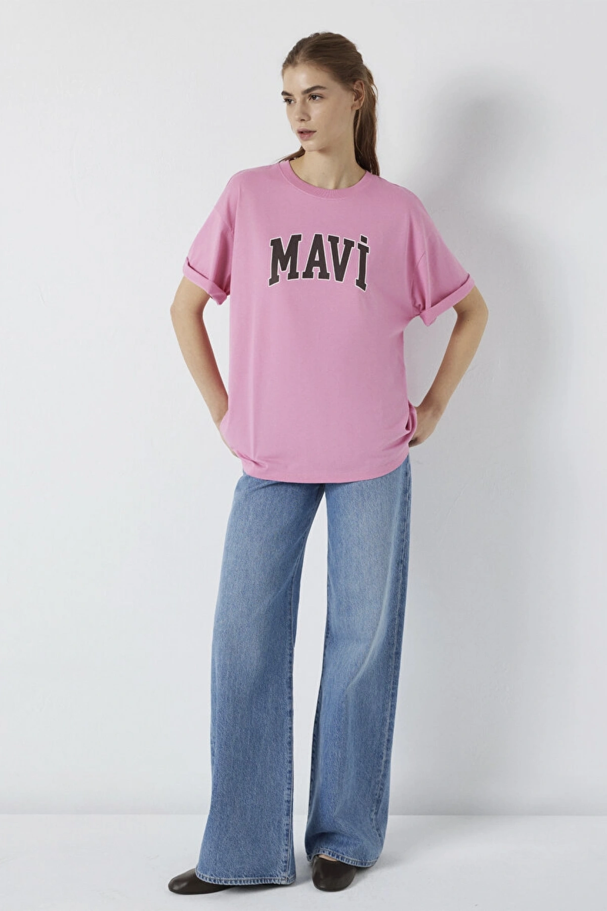 Mavi Logo Baskılı Pembe Tişört