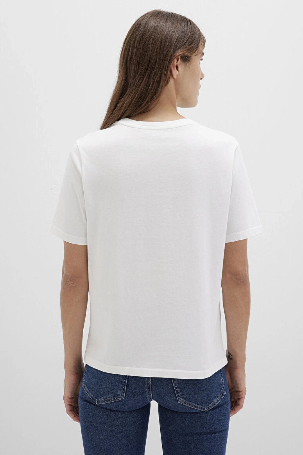 KISA KOLLU BASIC TİŞÖRT Kırık Beyaz, L