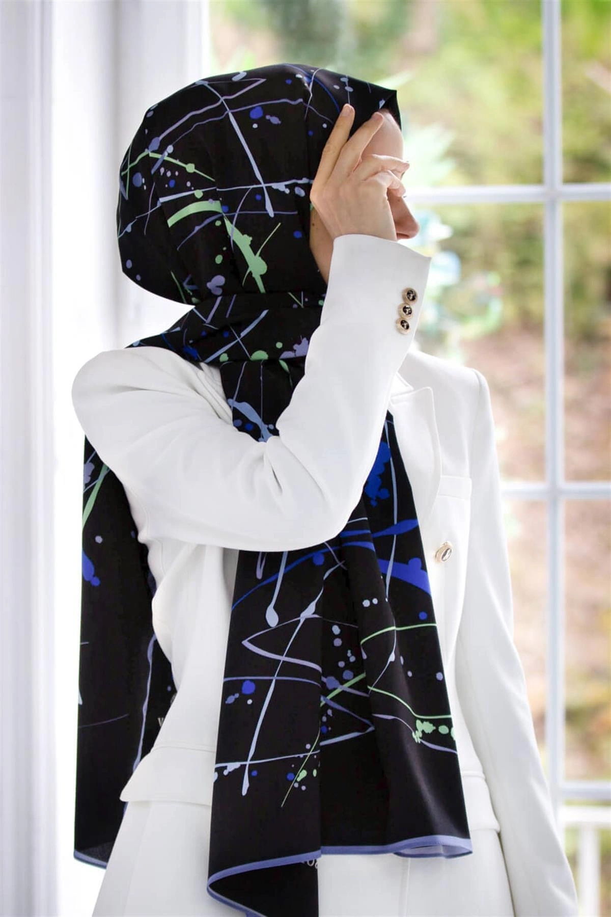 Vissona LÜKS MEDİNE İPEĞİ BOYA DAMLASI DESENLİ SİYAH - İNDİGO RENKLİ