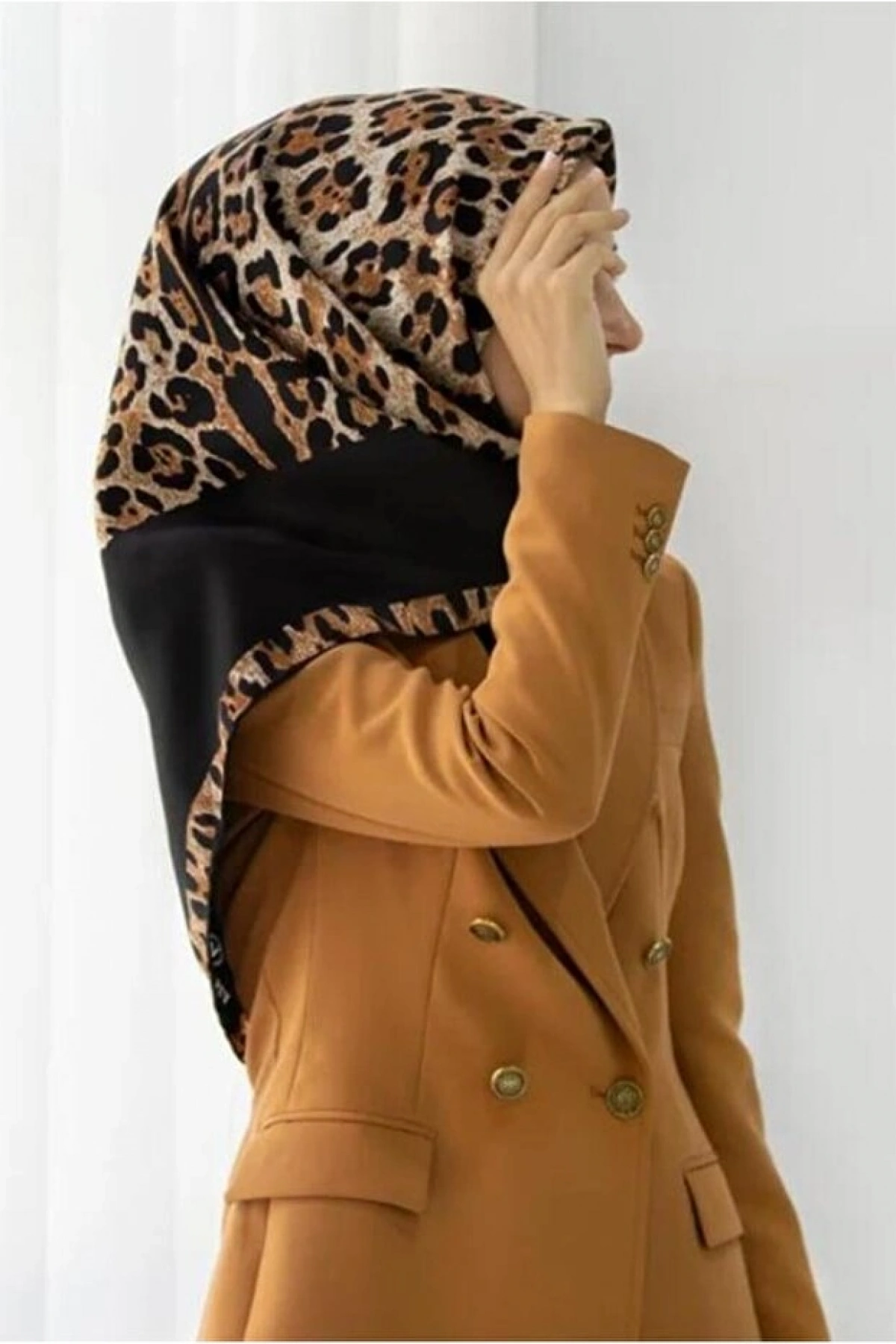 Vissona Tivil İpek Eşarp Siyah Karışık Desen