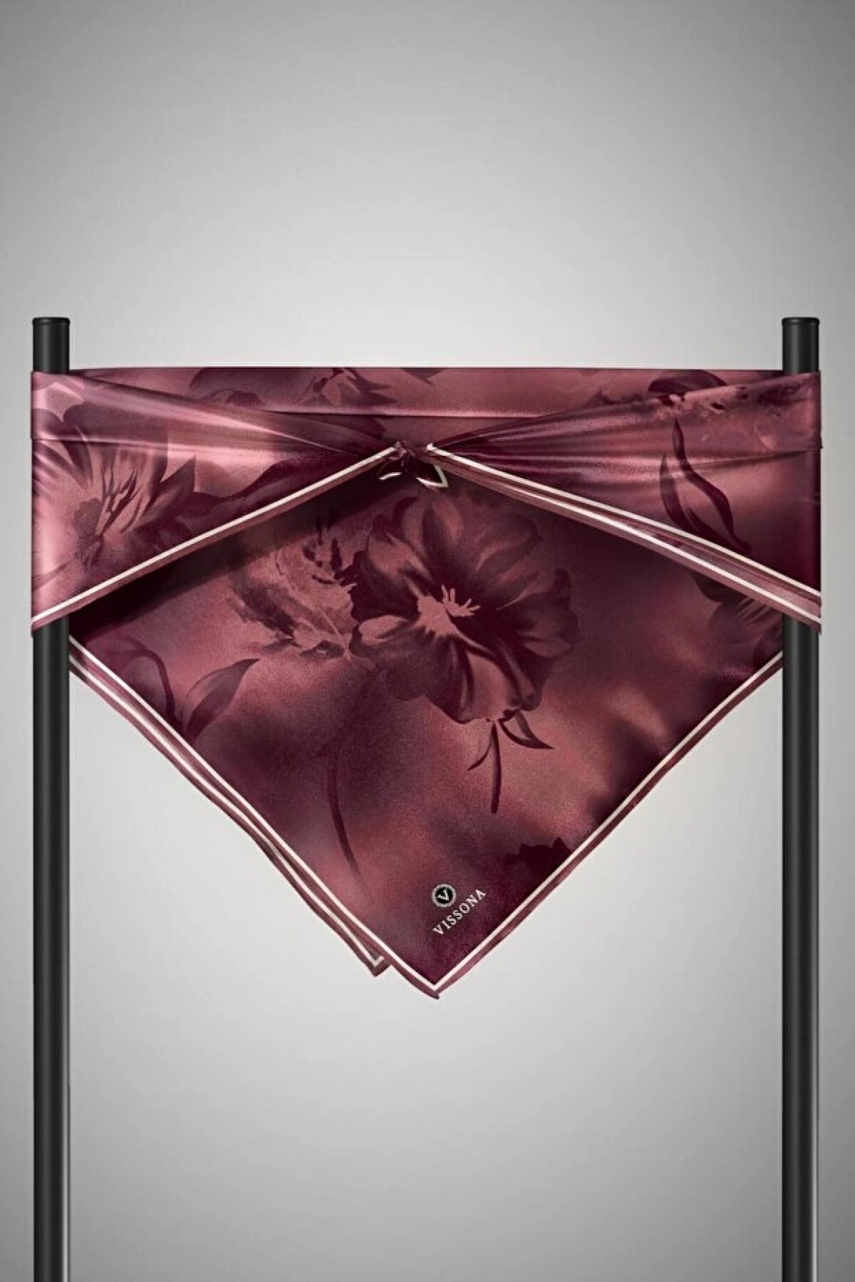 Vissona 100% Twill İpek Çiçek Desenli Gül Kurusu Renkli 90x90 Dikim Şekli : El Dikişi Eşarp