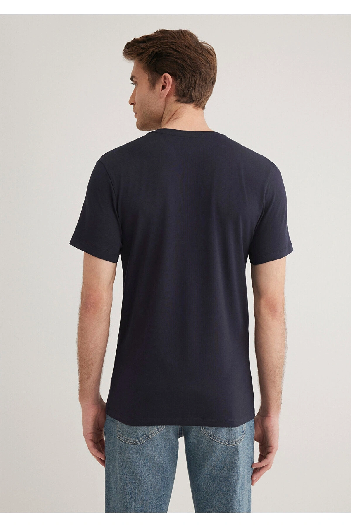 Mavi Stretch V Yaka Lacivert Basic Tişört Fitted / Vücuda Oturan Kesim