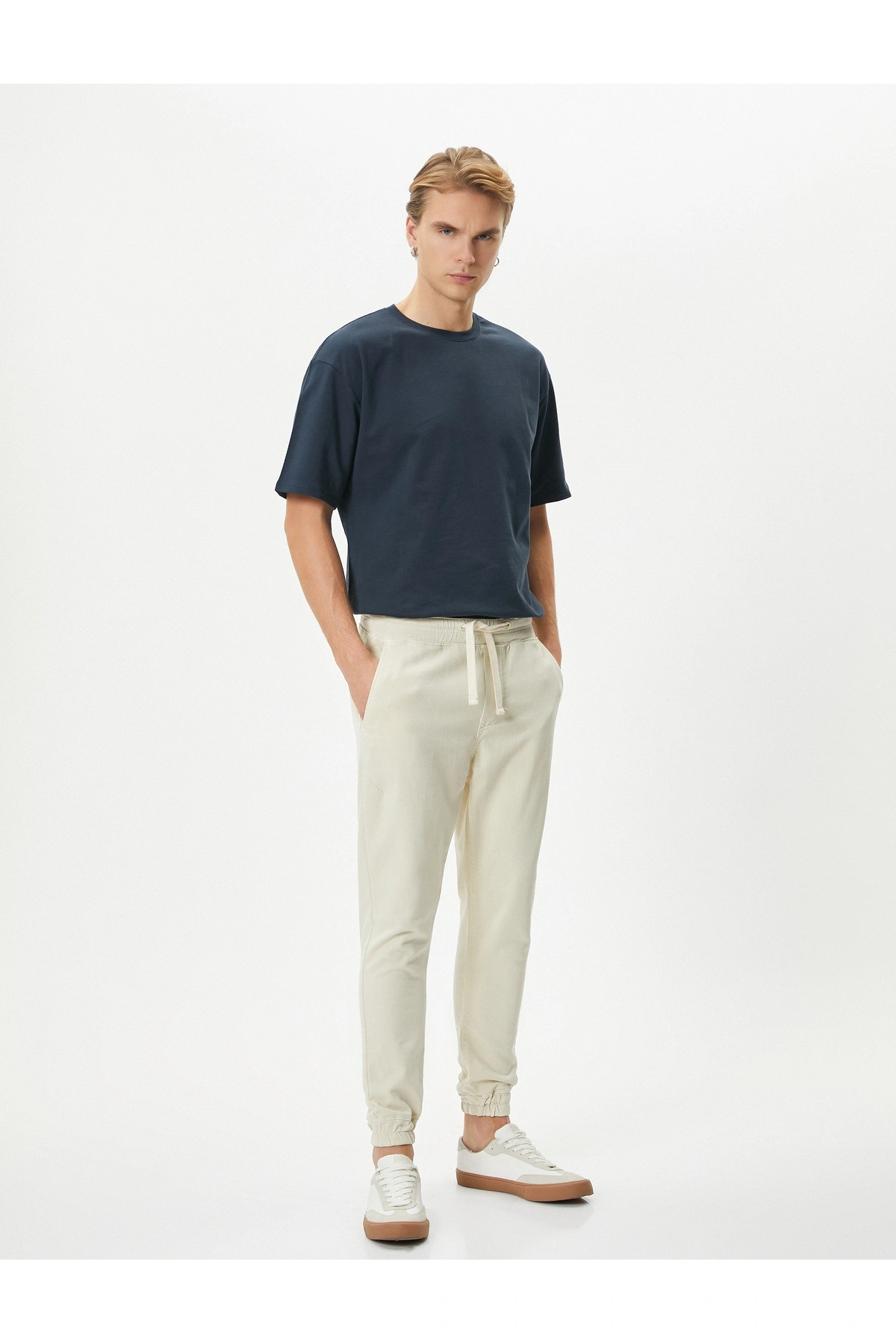 Basic Oversize Tişört Bisiklet Yaka Düşük Omuzlu Kısa Kollu Pamuklu