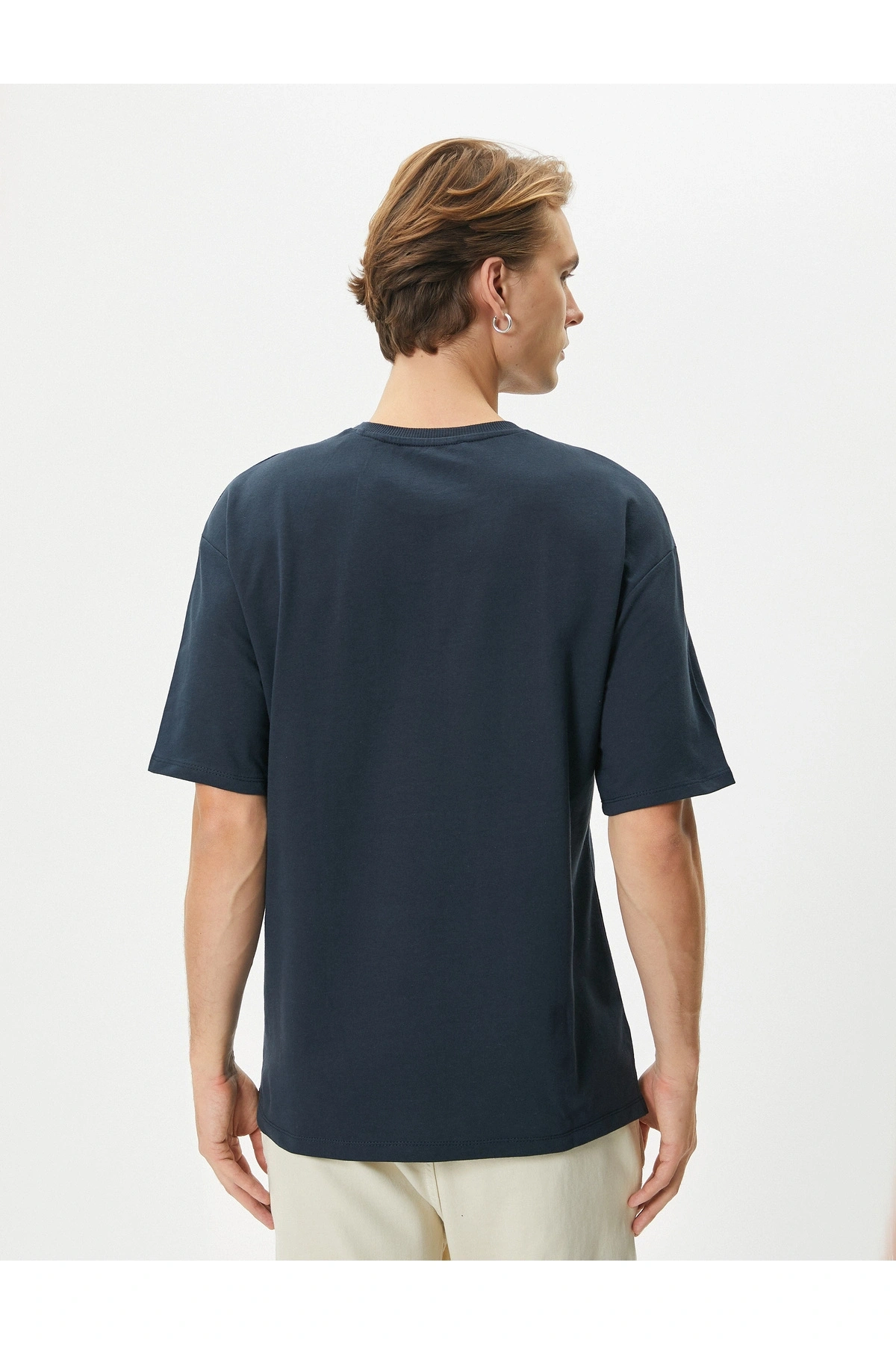 Basic Oversize Tişört Bisiklet Yaka Düşük Omuzlu Kısa Kollu Pamuklu