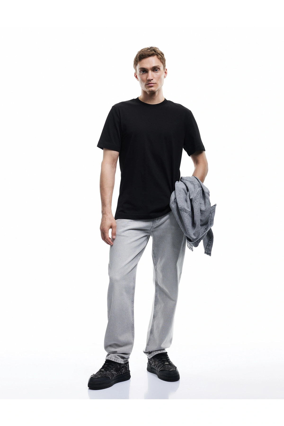 Koton Pamuklu Kısa Kollu Regular Fit Bisiklet Yaka Basic Tişört