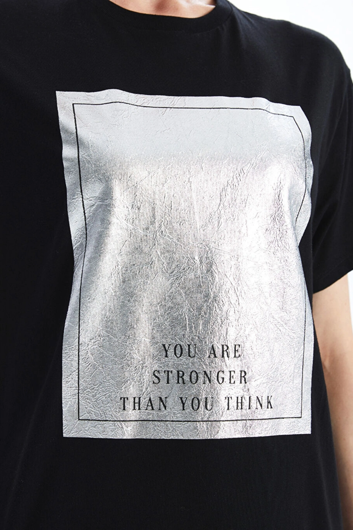 LCW Vision Siyah Bisiklet Yaka Baskılı Kadın Tişört