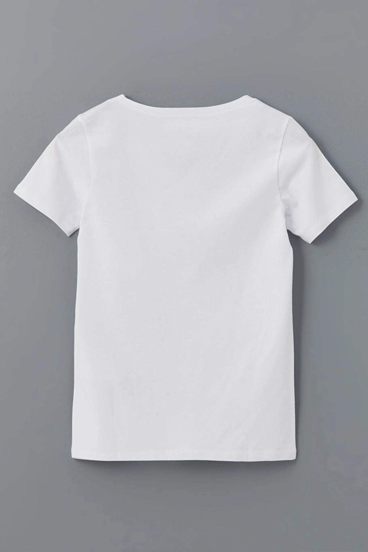 LCWAIKIKI Classic Beyaz V Yaka Kadın Tişört