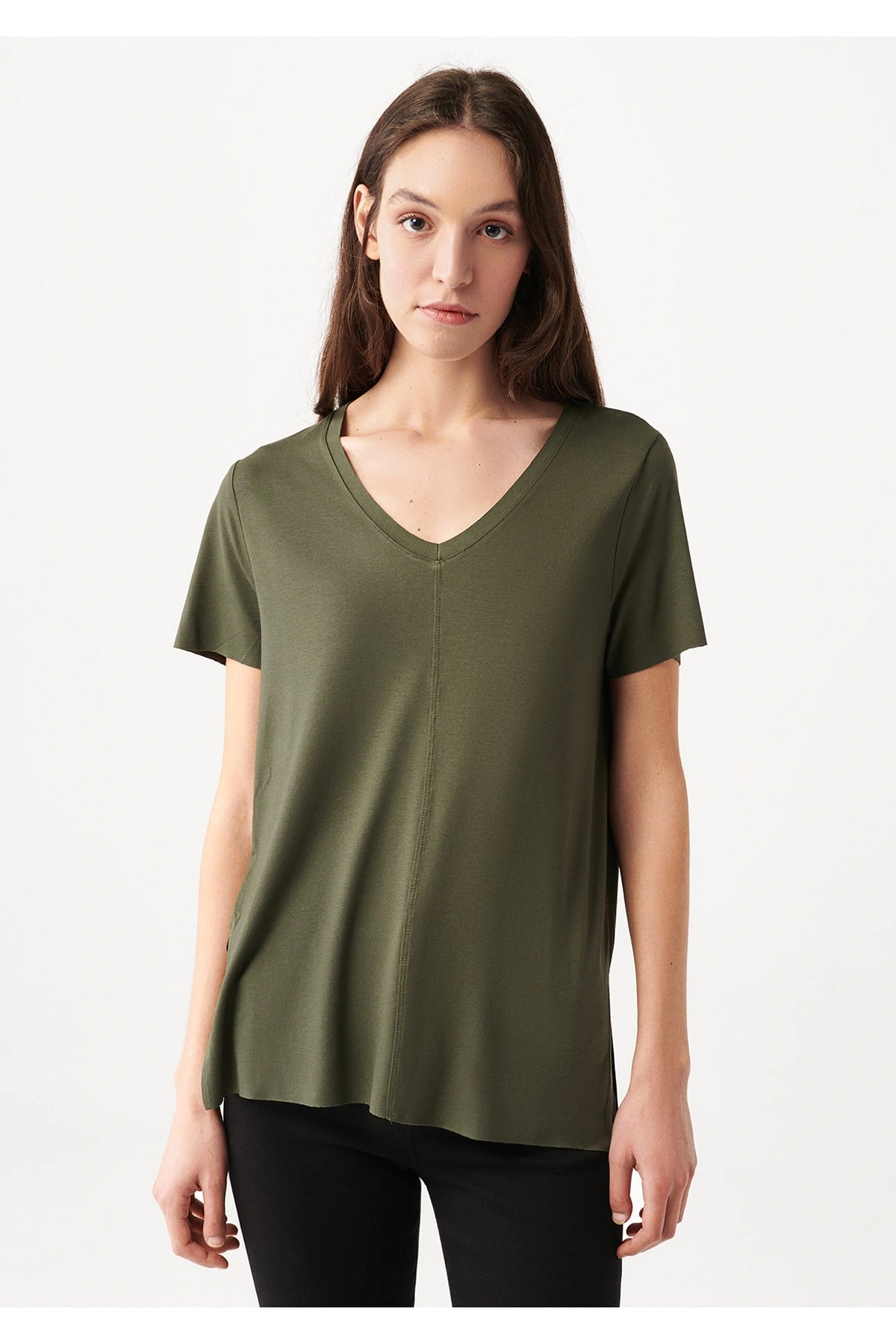 V Yaka Haki Basic Tişört Loose Fit / Bol Rahat Kesim