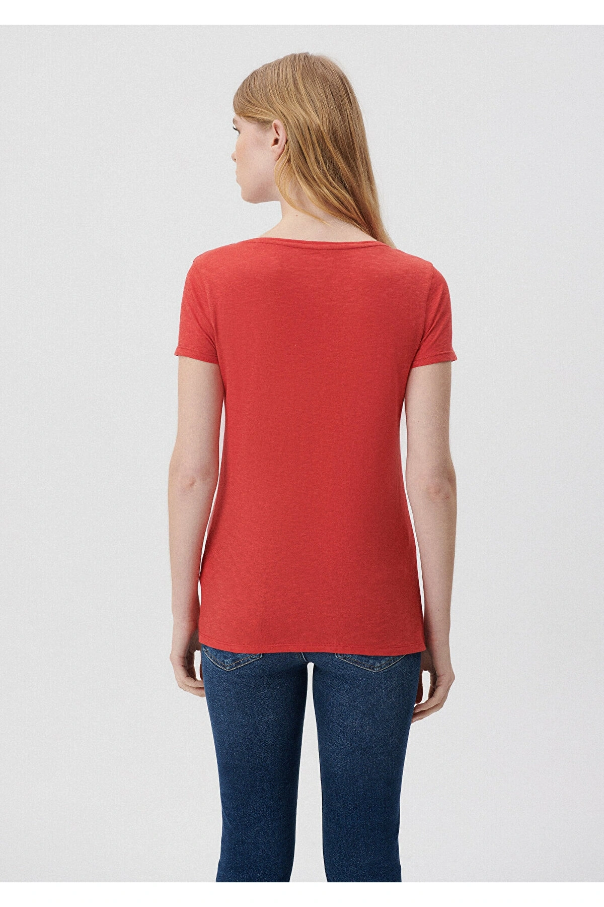 Mavi V Yaka Kırmızı Basic Tişört Slim Fit / Dar Kesim