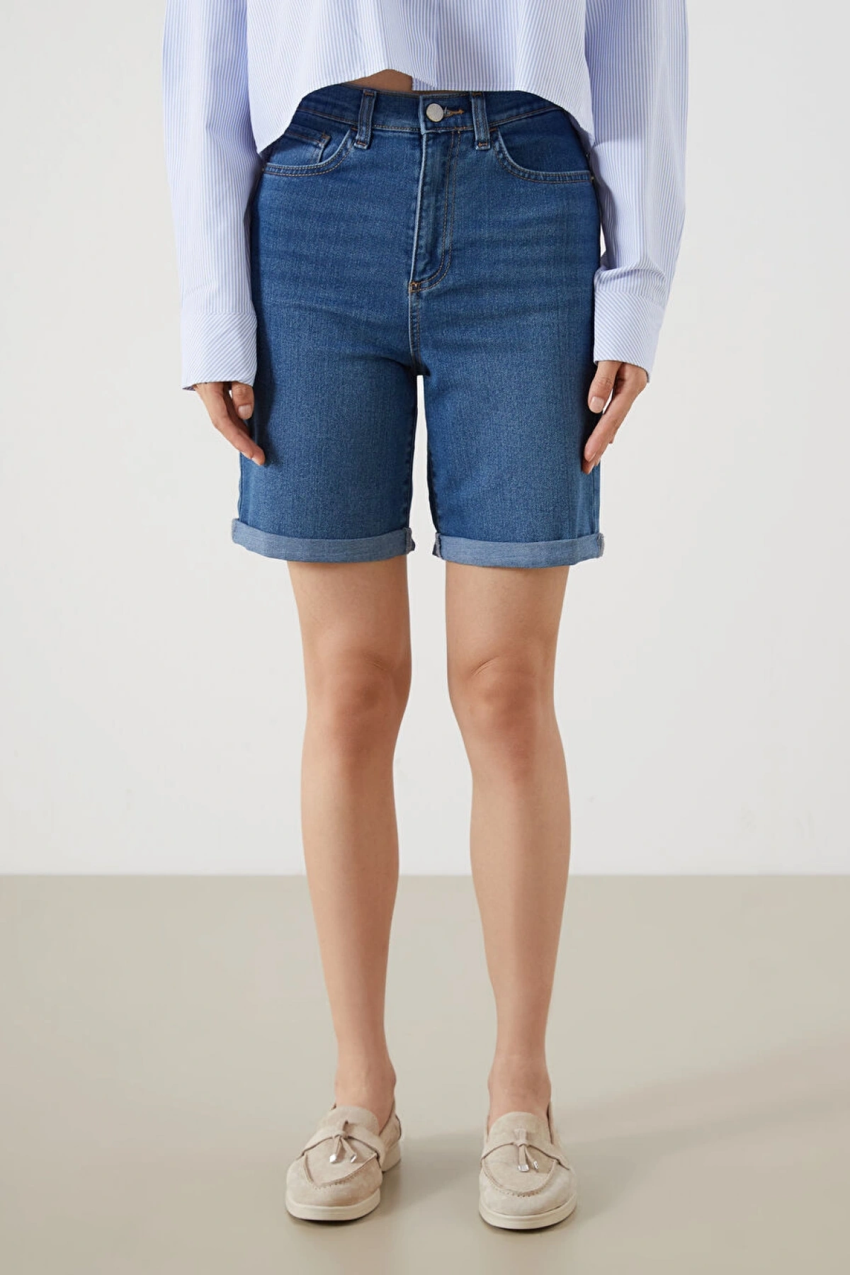 LCW Jeans Indigo Bermuda Fit Kadın Jean Şort