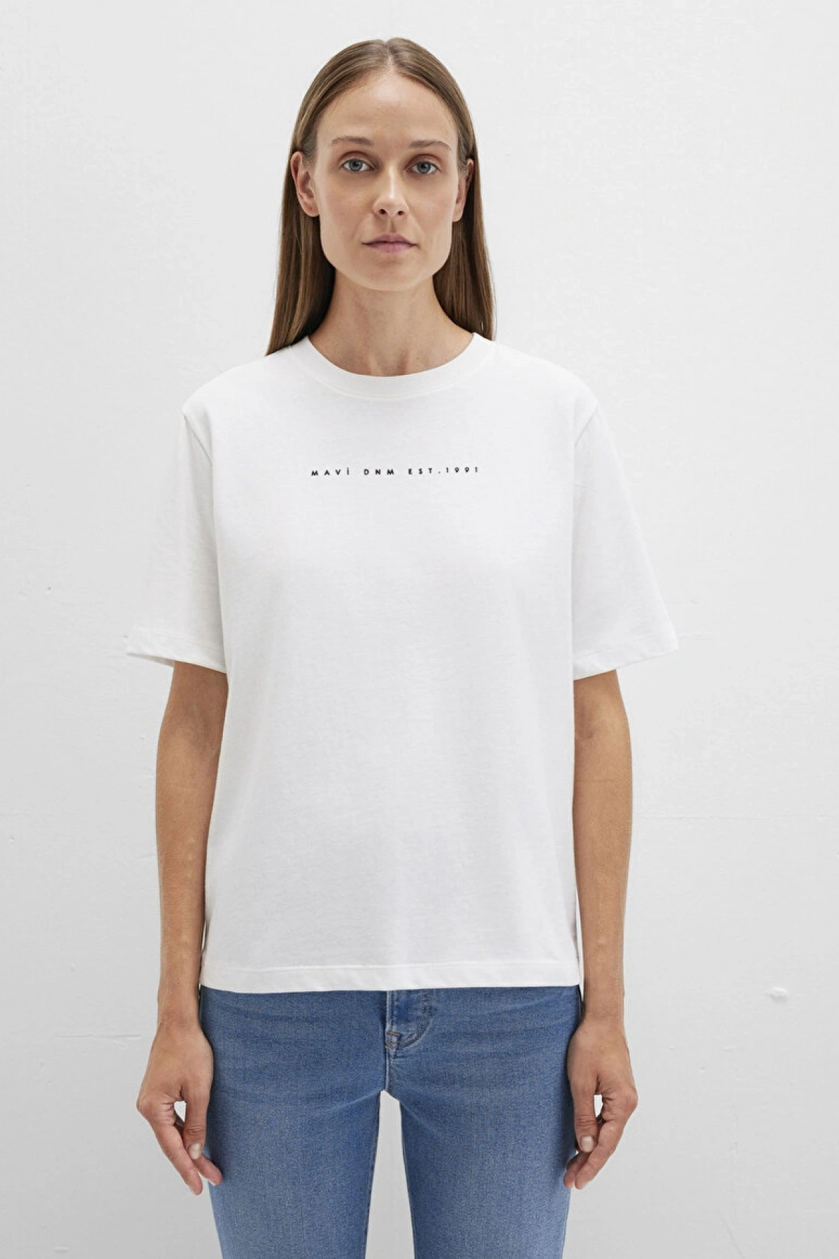 Mavi Baskılı Ekru Tişört