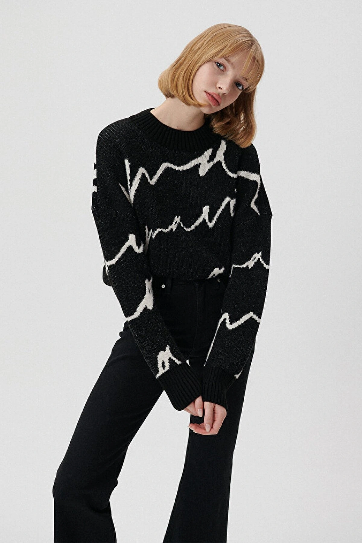 MAVİ Bisiklet Yaka Desenli Kazak Siyah