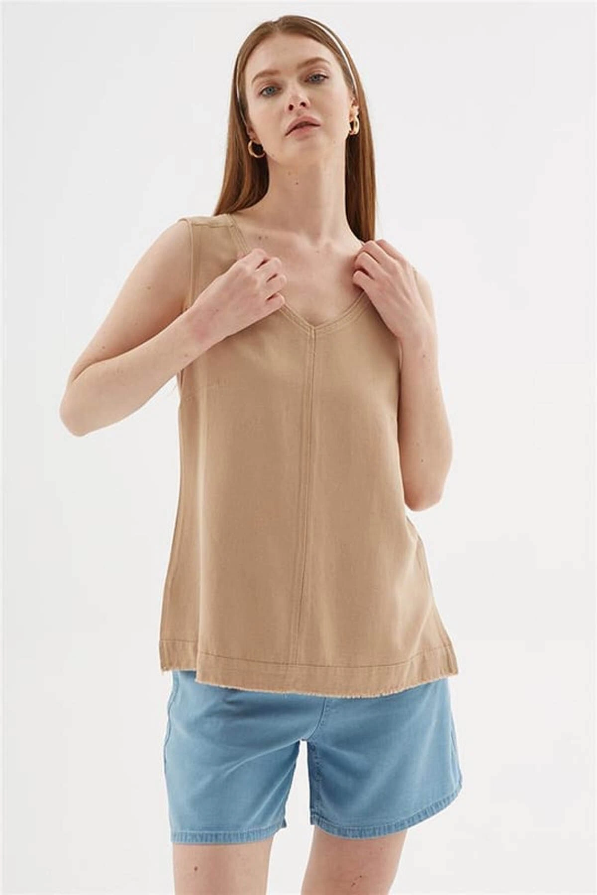 Fashion Friends V Yaka Keten Bej Kadın Bluz