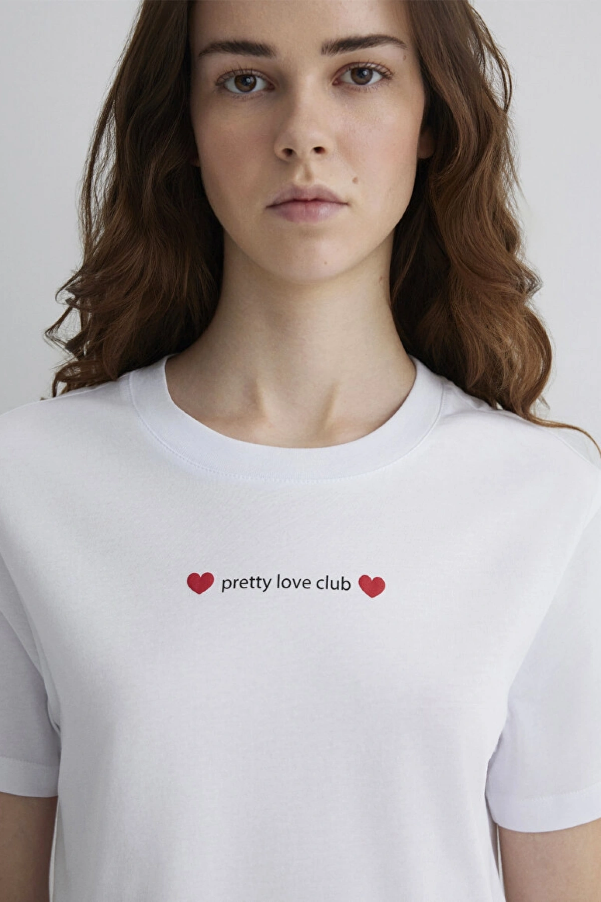 Mavi Baskılı Beyaz Crop Tişört Regular Fit / Normal Kesim