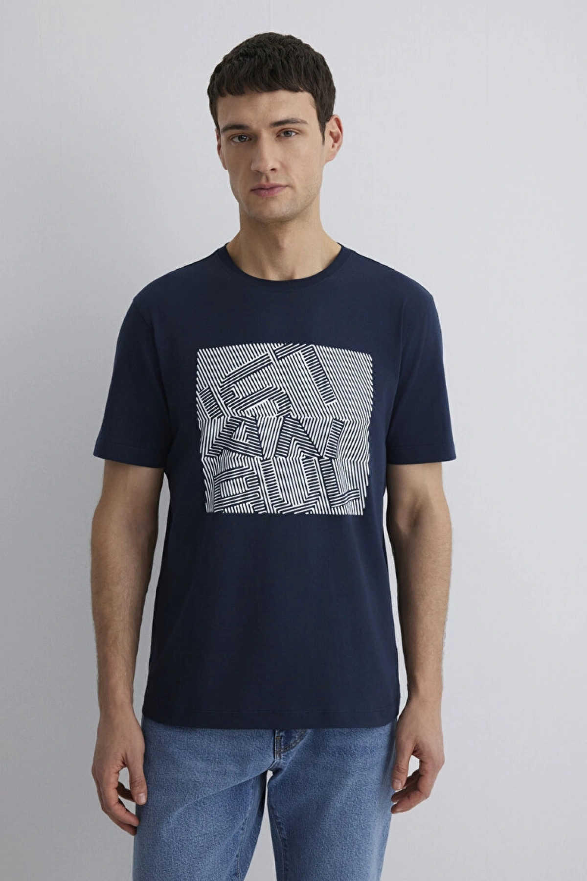 MAVİ İstanbul Baskılı Lacivert Tişört