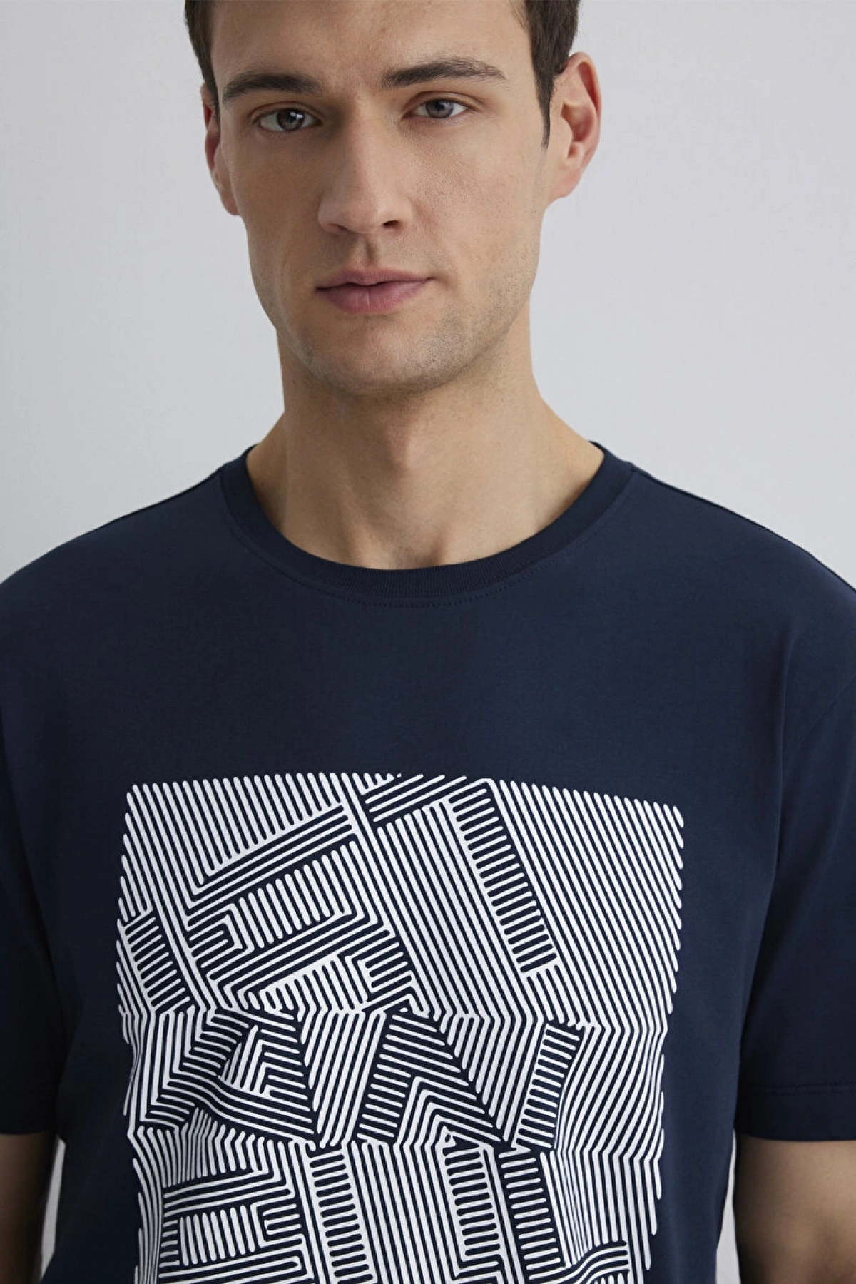 MAVİ İstanbul Baskılı Lacivert Tişört