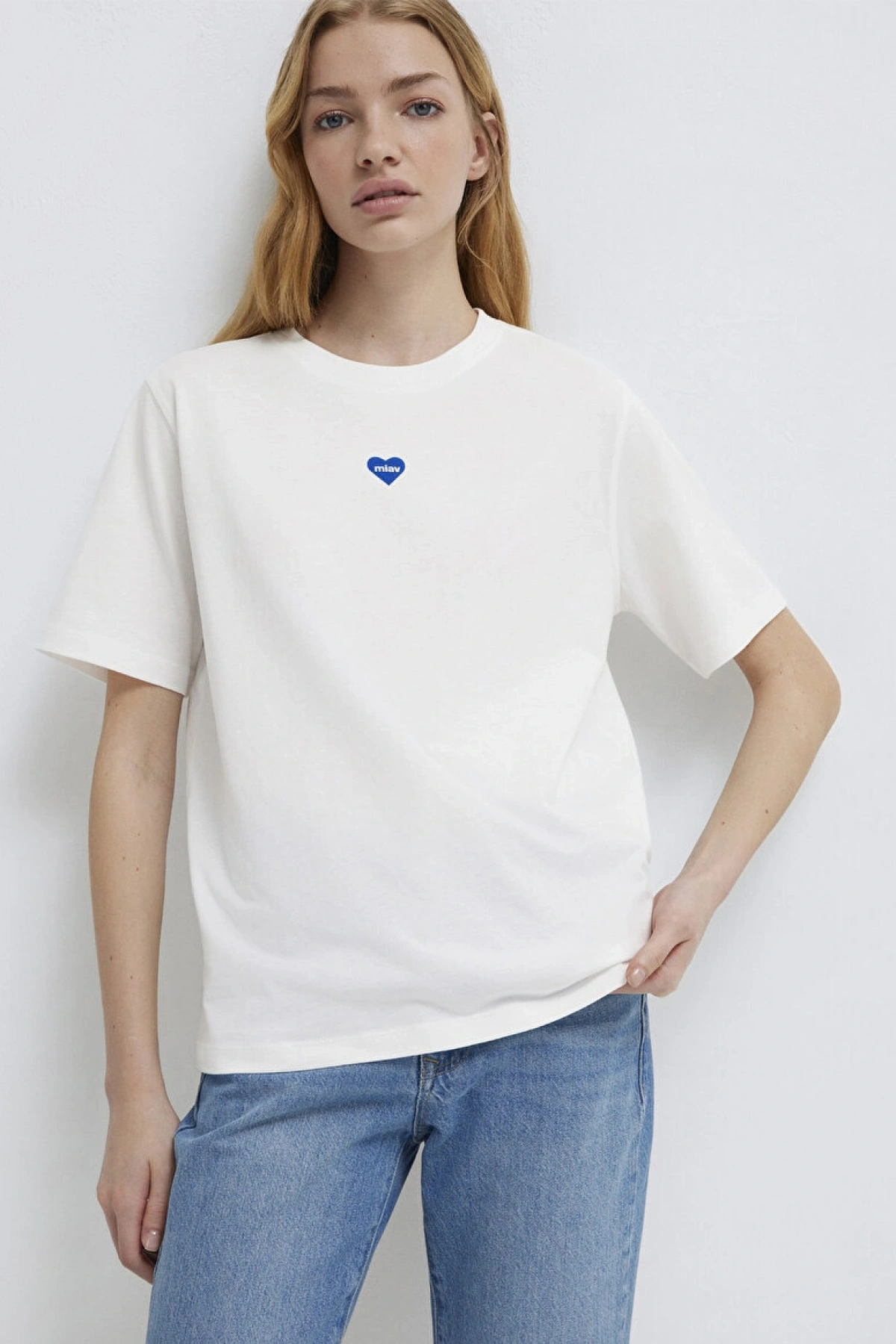 MİAV BASKILI TİŞÖRT Kırık Beyaz