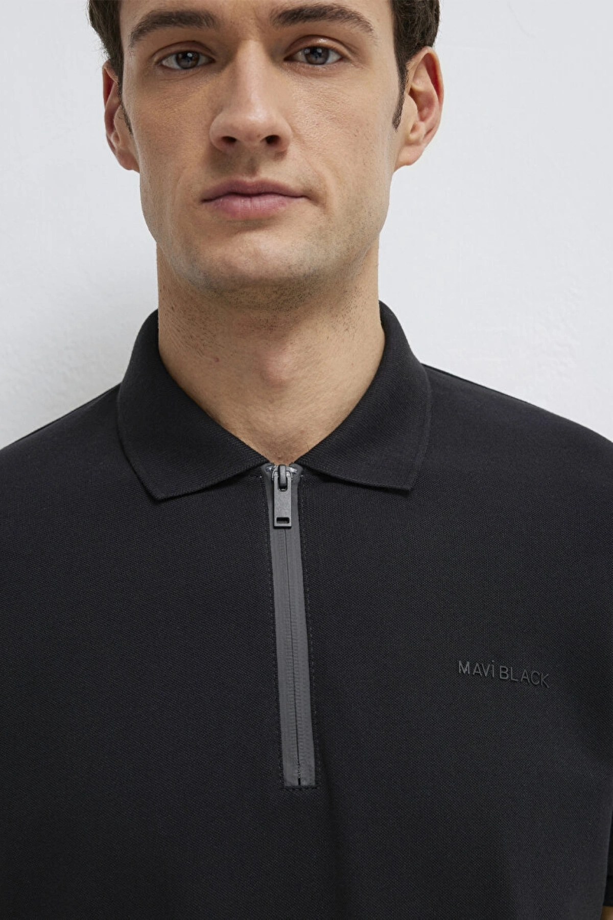 MAVİ YARIM FERMUARLI POLO TİŞÖRT Siyah