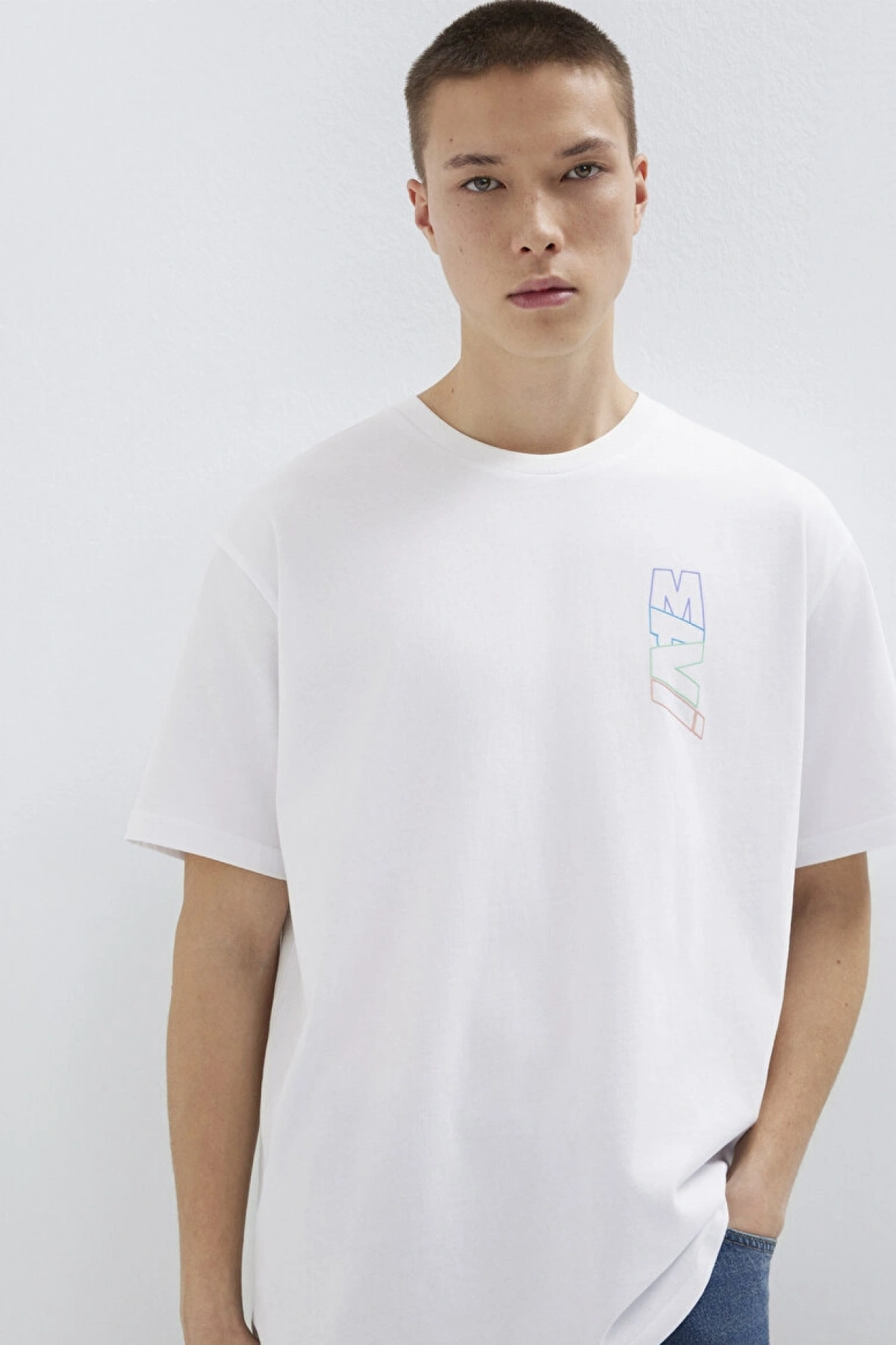 MAVİ BASKILI TİŞÖRT Beyaz