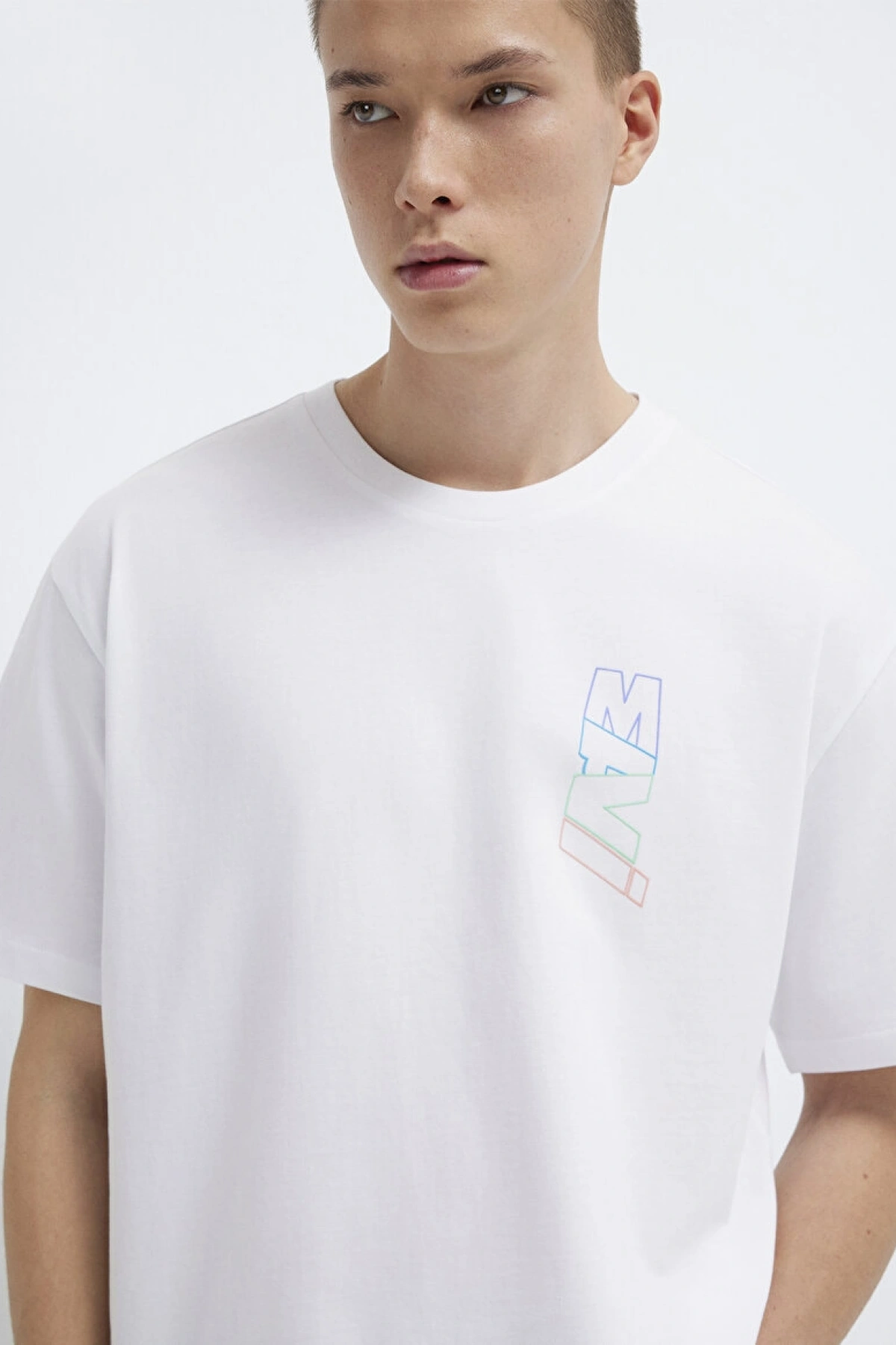 MAVİ BASKILI TİŞÖRT Beyaz