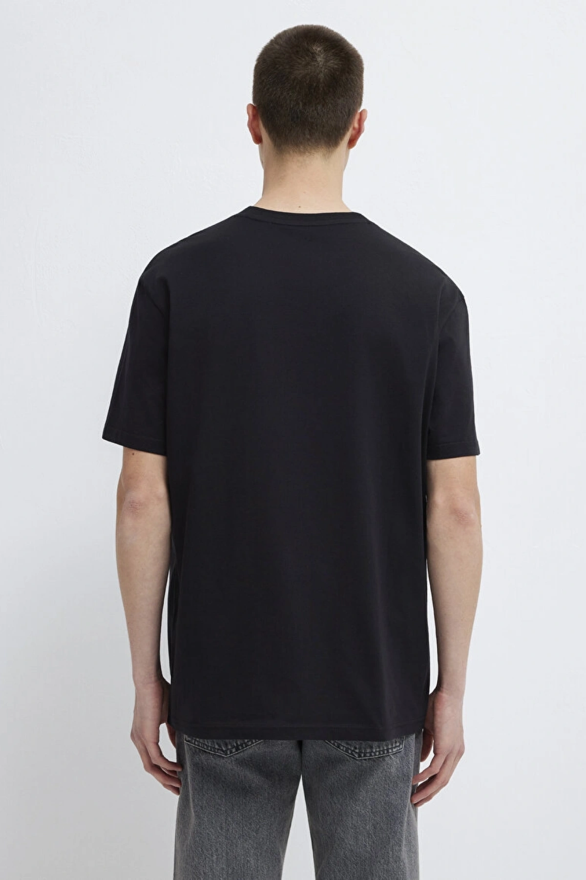 MAVİ LOGO NAKIŞLI TİŞÖRT Siyah