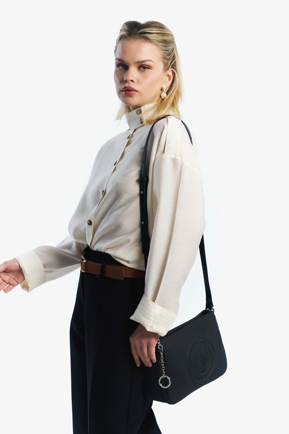 U.S. Polo Assn. Sıyah Kadın Postacı Çantası