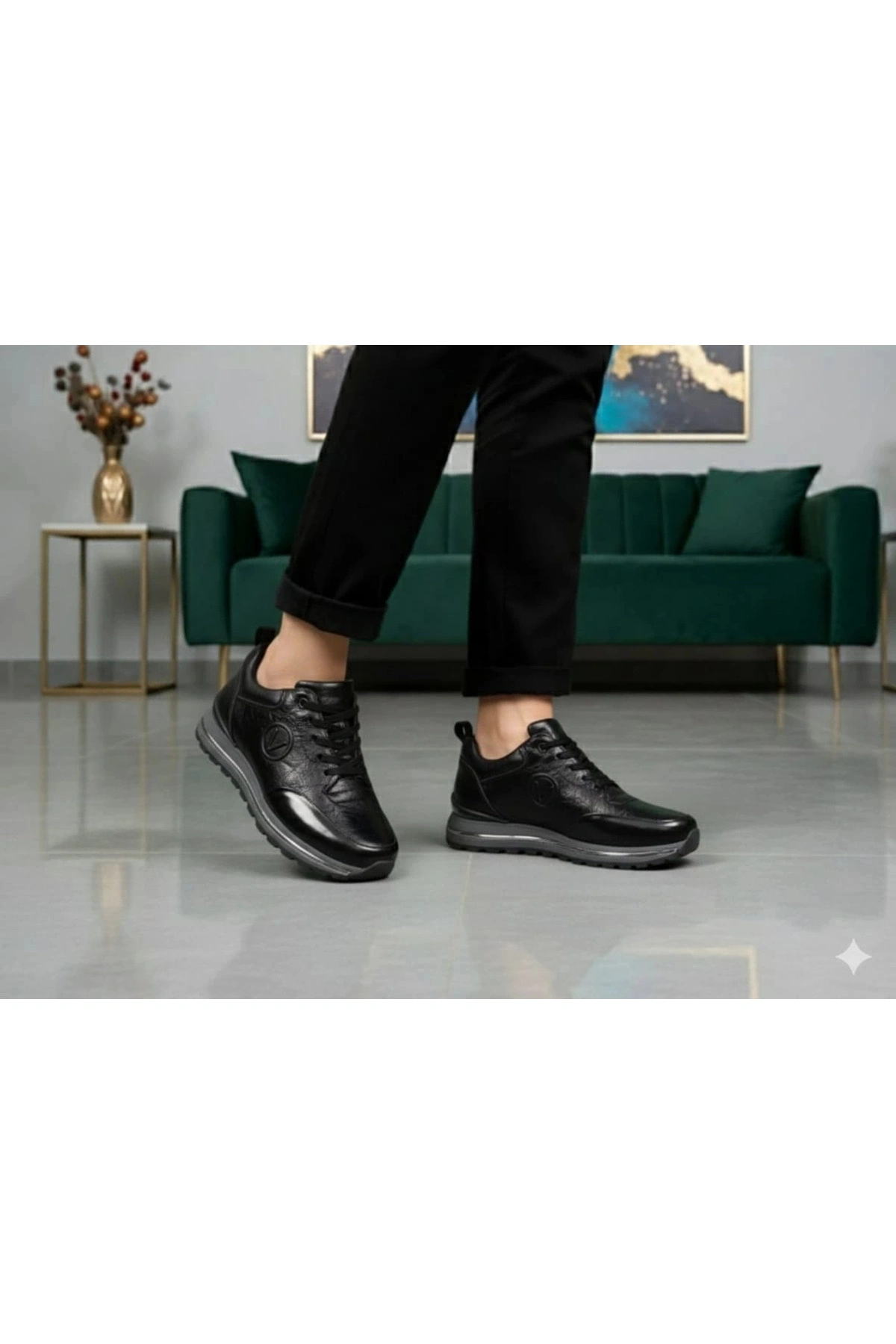 Voyager M112 ERKEK DERİ GÜNLÜK SPOR AYAKKABI SİYAH AÇMA RUGAN