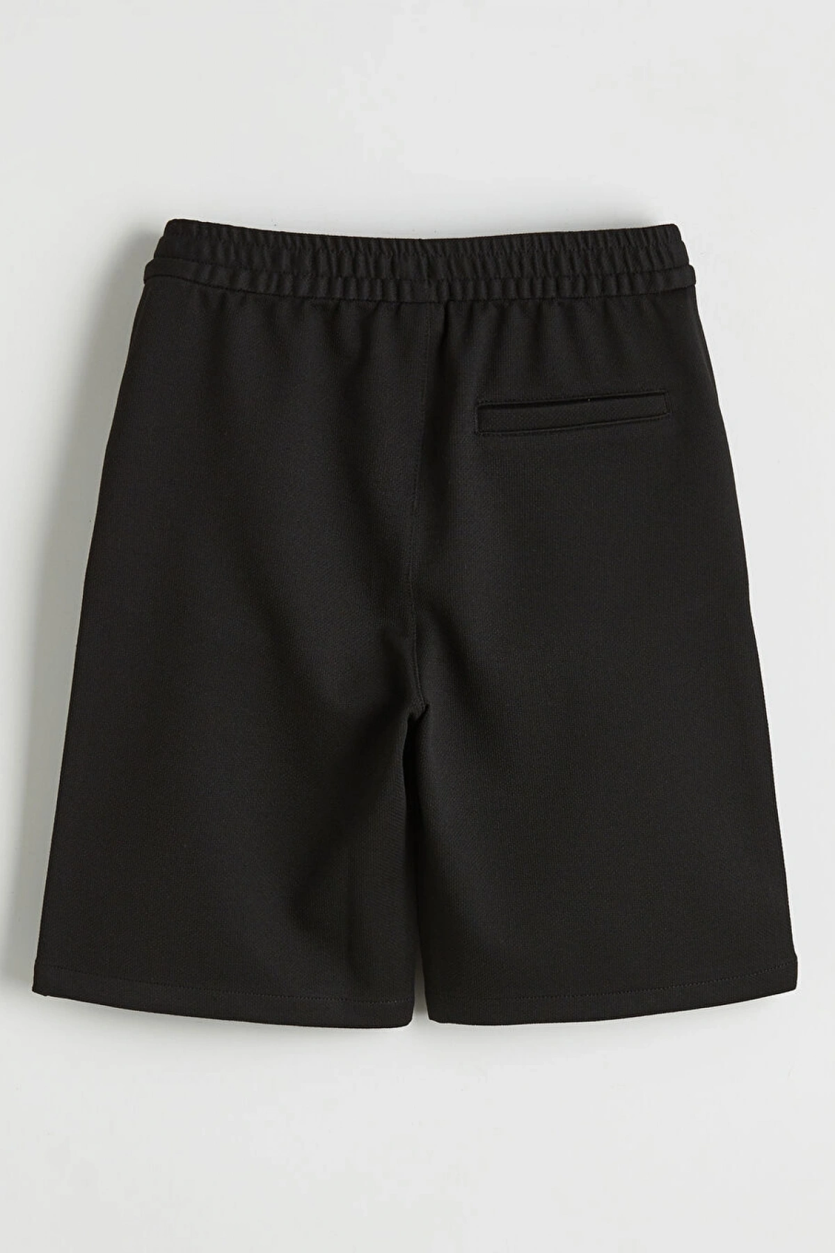 LC Waikiki Siyah Beli Lastikli Erkek Çocuk Şort