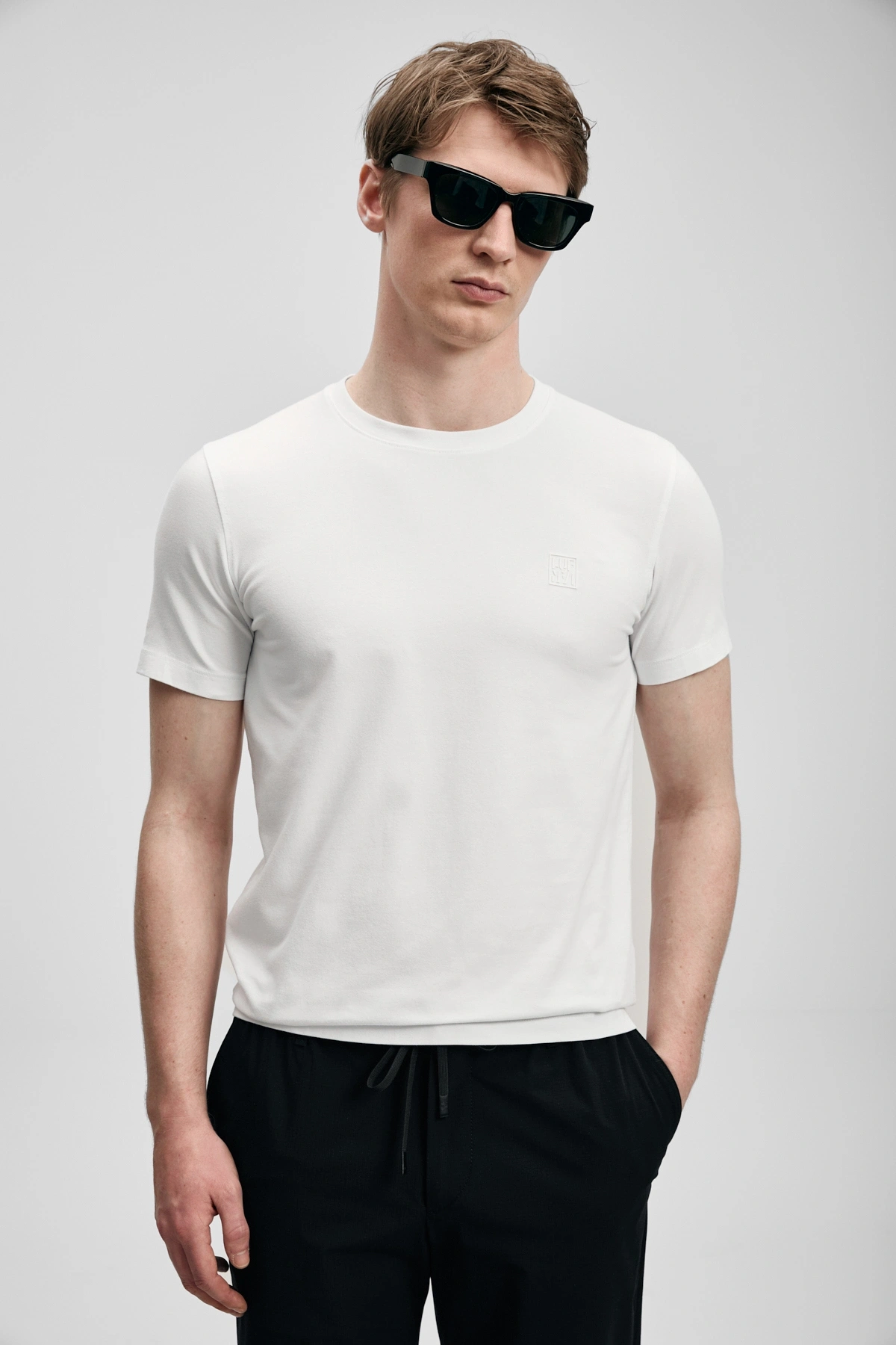 Lufian Pablo Modern Grafik T- Shirt Kırık Beyaz