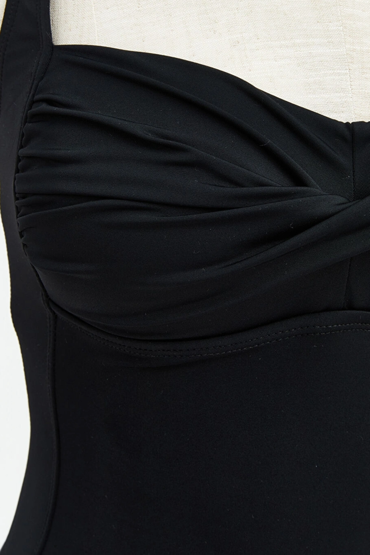 LCW DREAM Siyah Kalp Yaka Büzgü Detaylı Kadın Etekli Mayo