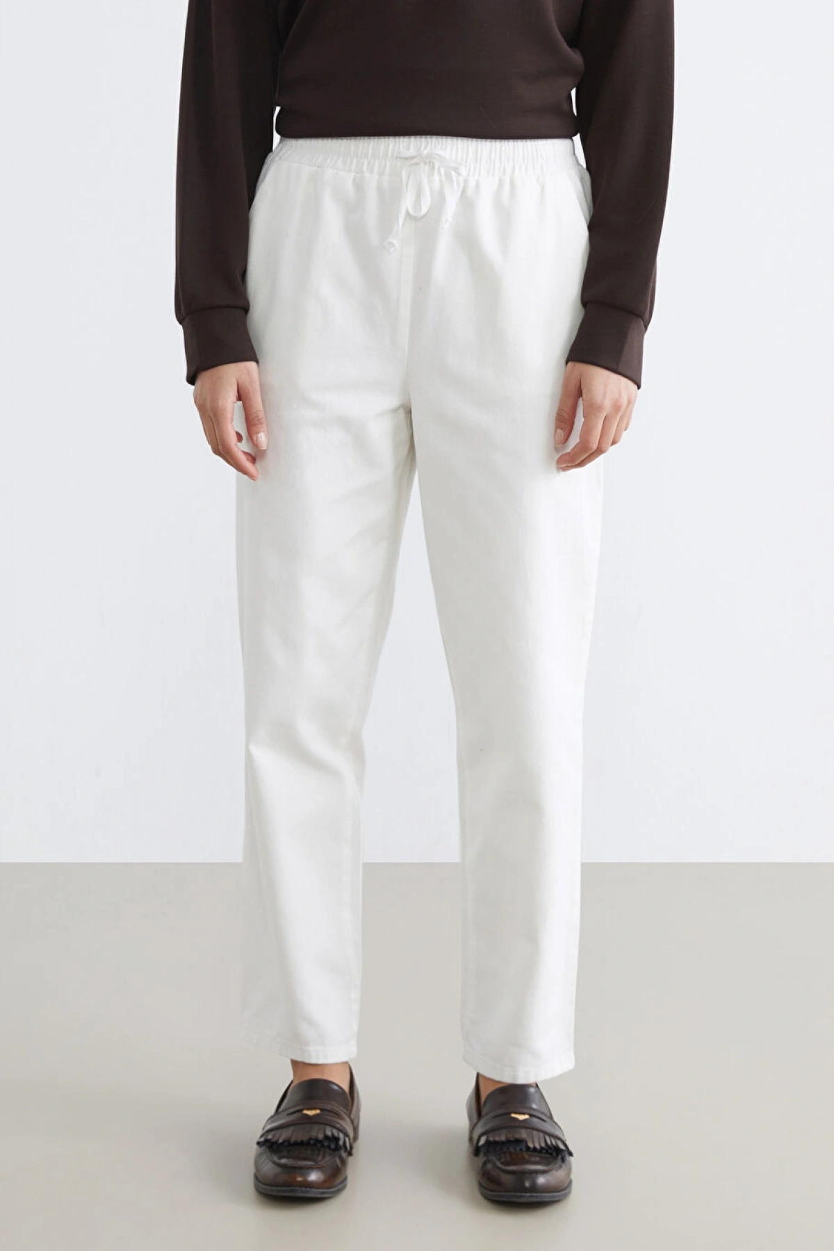 LCW Modest Ekru Beli Lastikli Kadın Pantolon