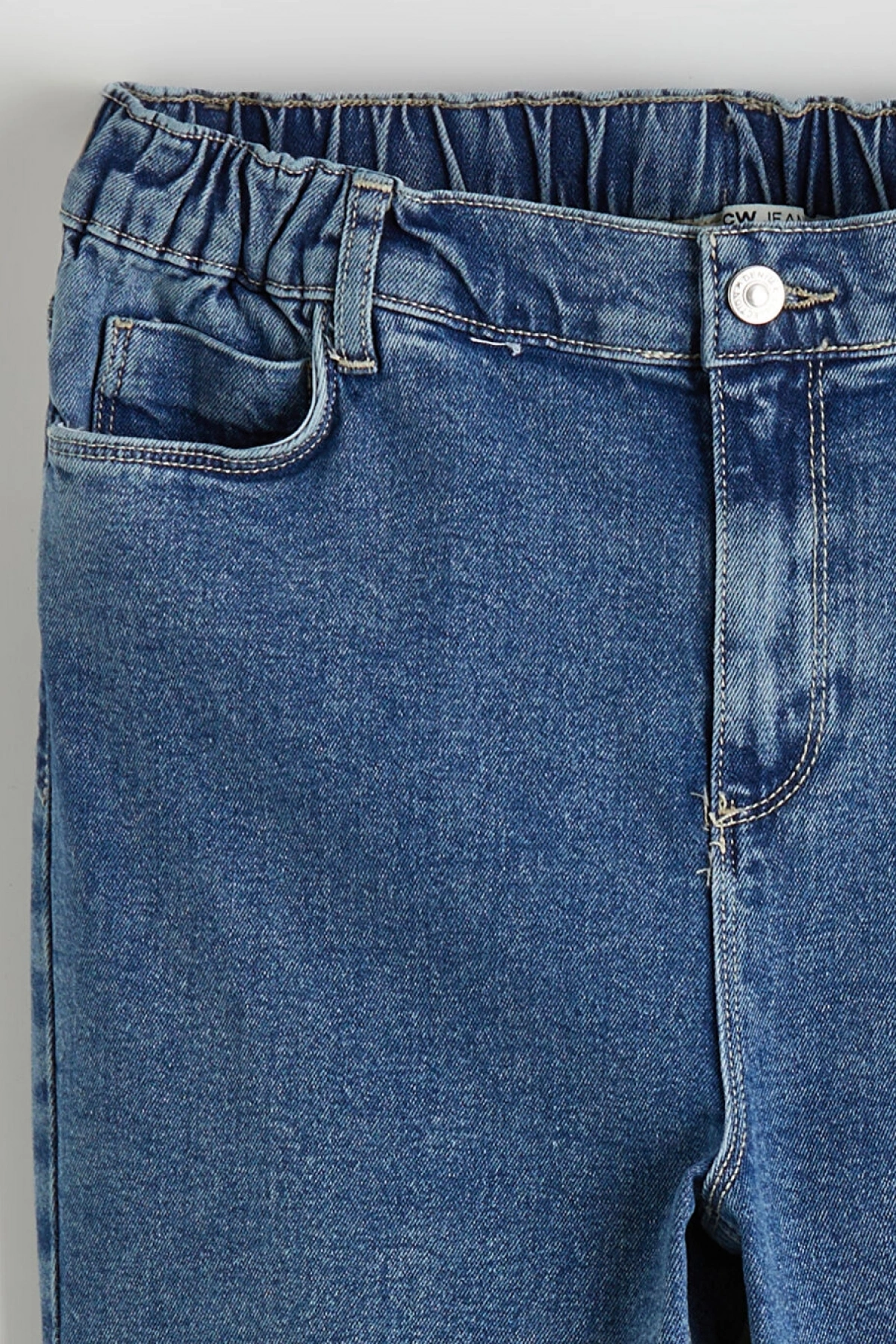 LCWAIKIKI Classic Indigo Beli Lastikli Straight Fit Kadın Jean Pantolon