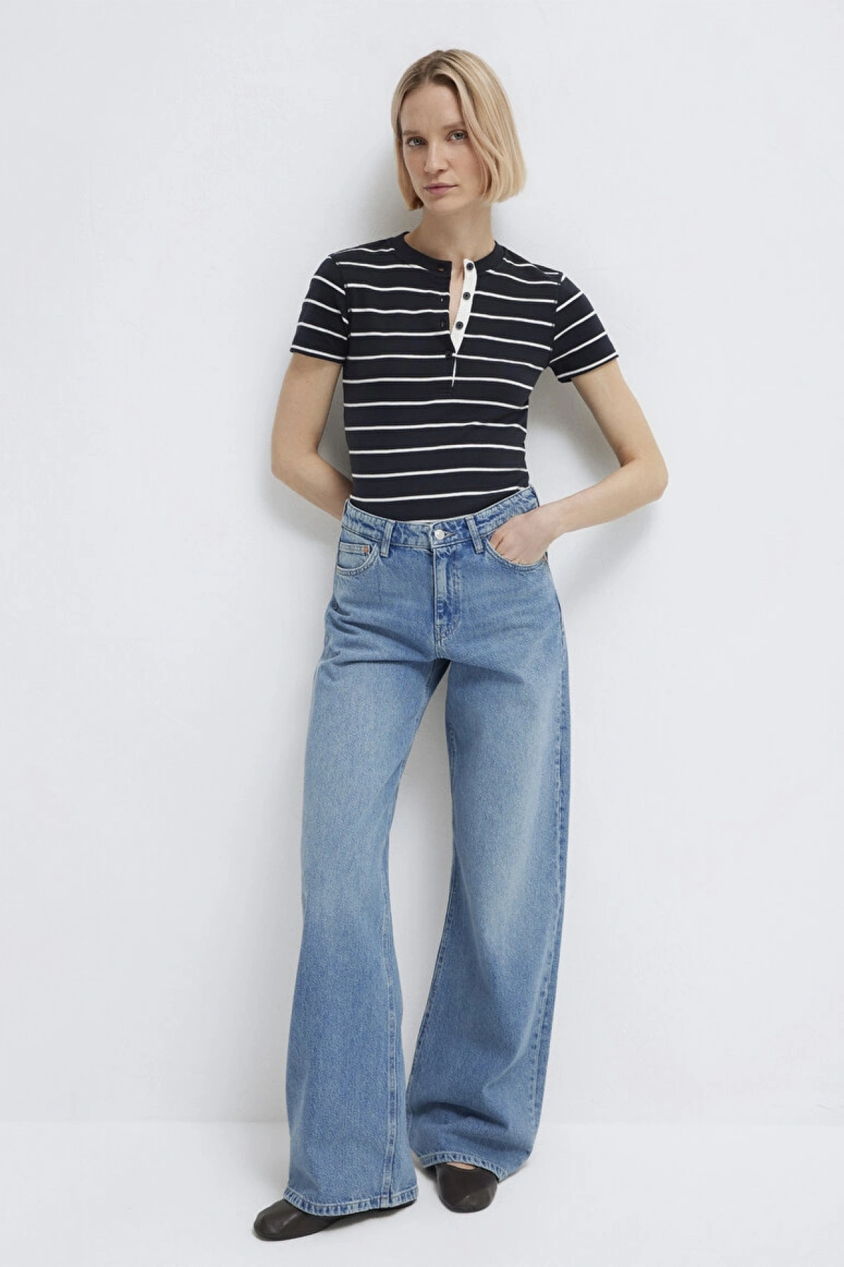 MAVİ Yarı Düğmeli Çizgili Lacivert Tişört